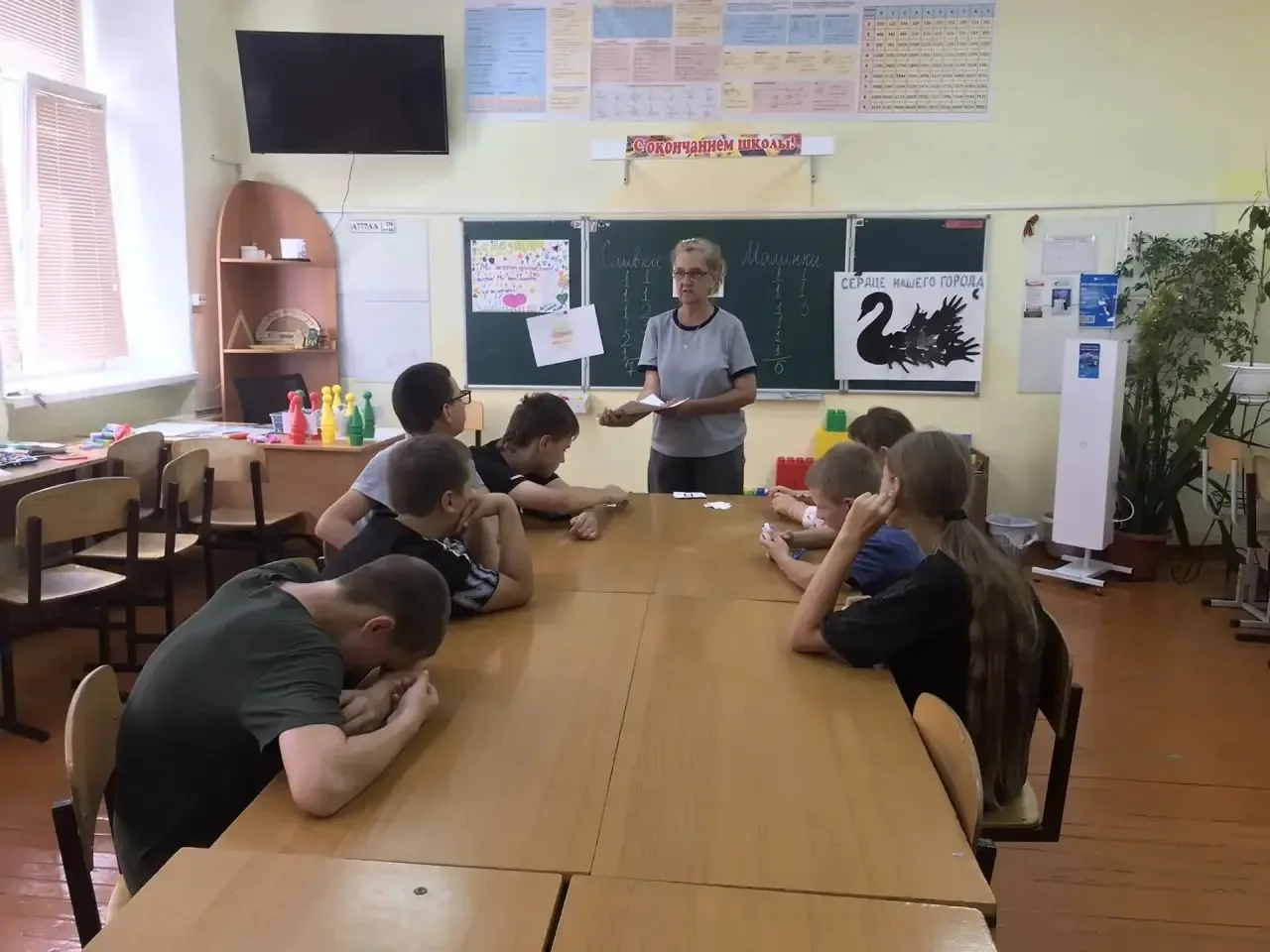 Сегодня в нашем школьном лагере прошел День здорового питания. Несмотря на проливной дождь нашлось н