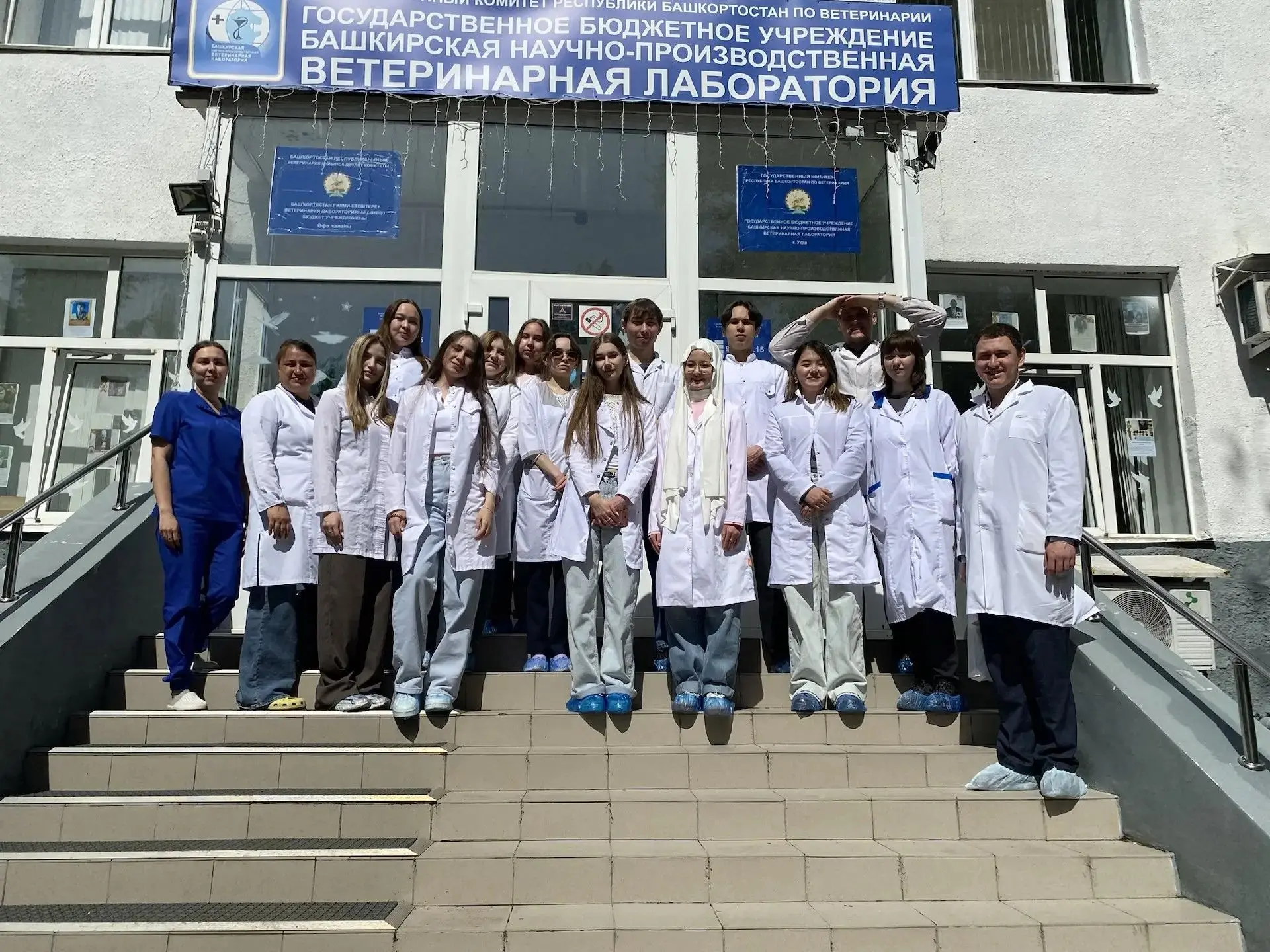 Сегодня наша лаборатория распахнула свои двери для студентов третьего курса факультета биотехнологий