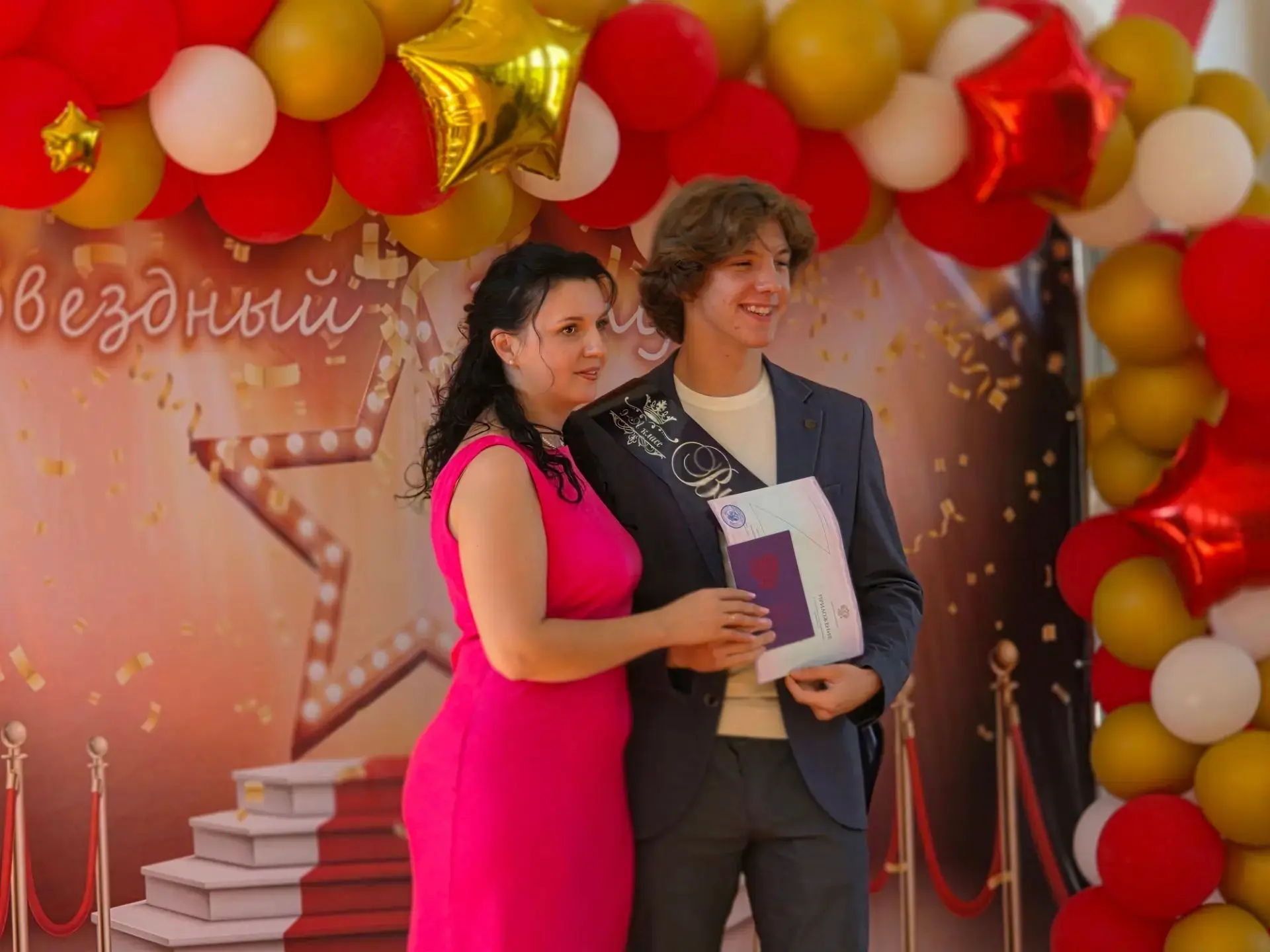 🎓✨ Поздравляем наших девятиклассников с получением аттестатов.💫
И вот она — рубежная черта в 9-лет