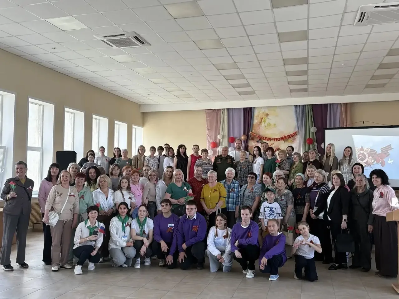 В преддверии Дня Победы учреждение соцзащиты Центрального района организовало праздничн...