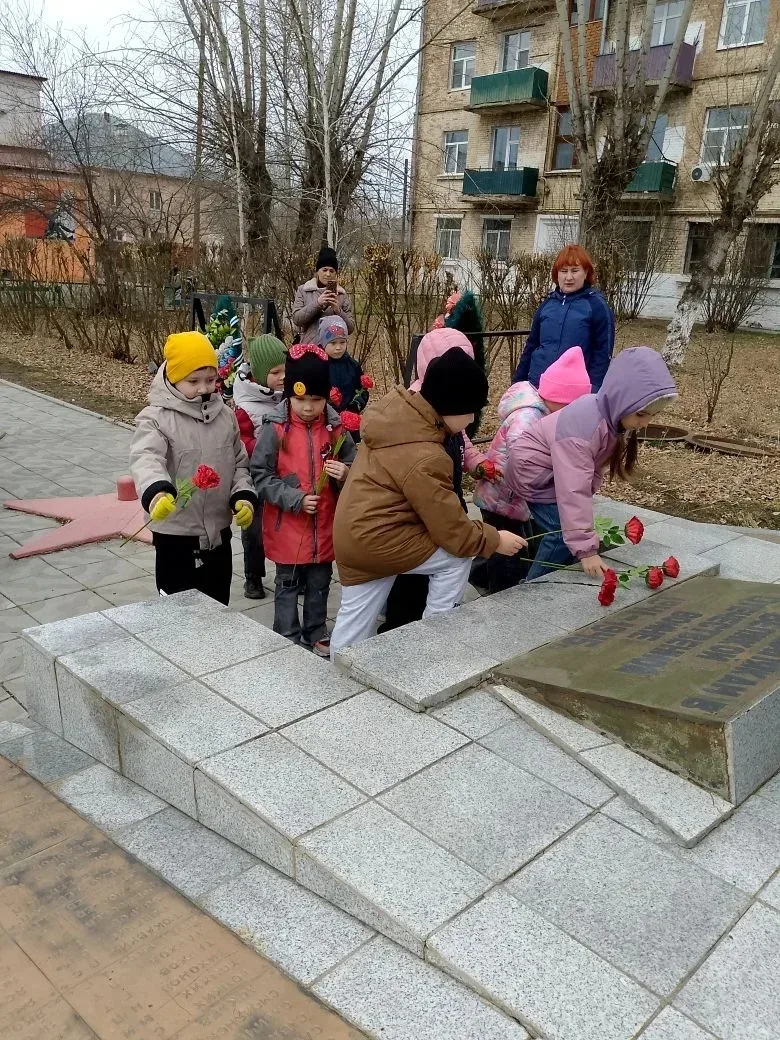 В преддверии Дня Победы наши юные «орлята» из детского сада в рамках программы «Орлёнок...