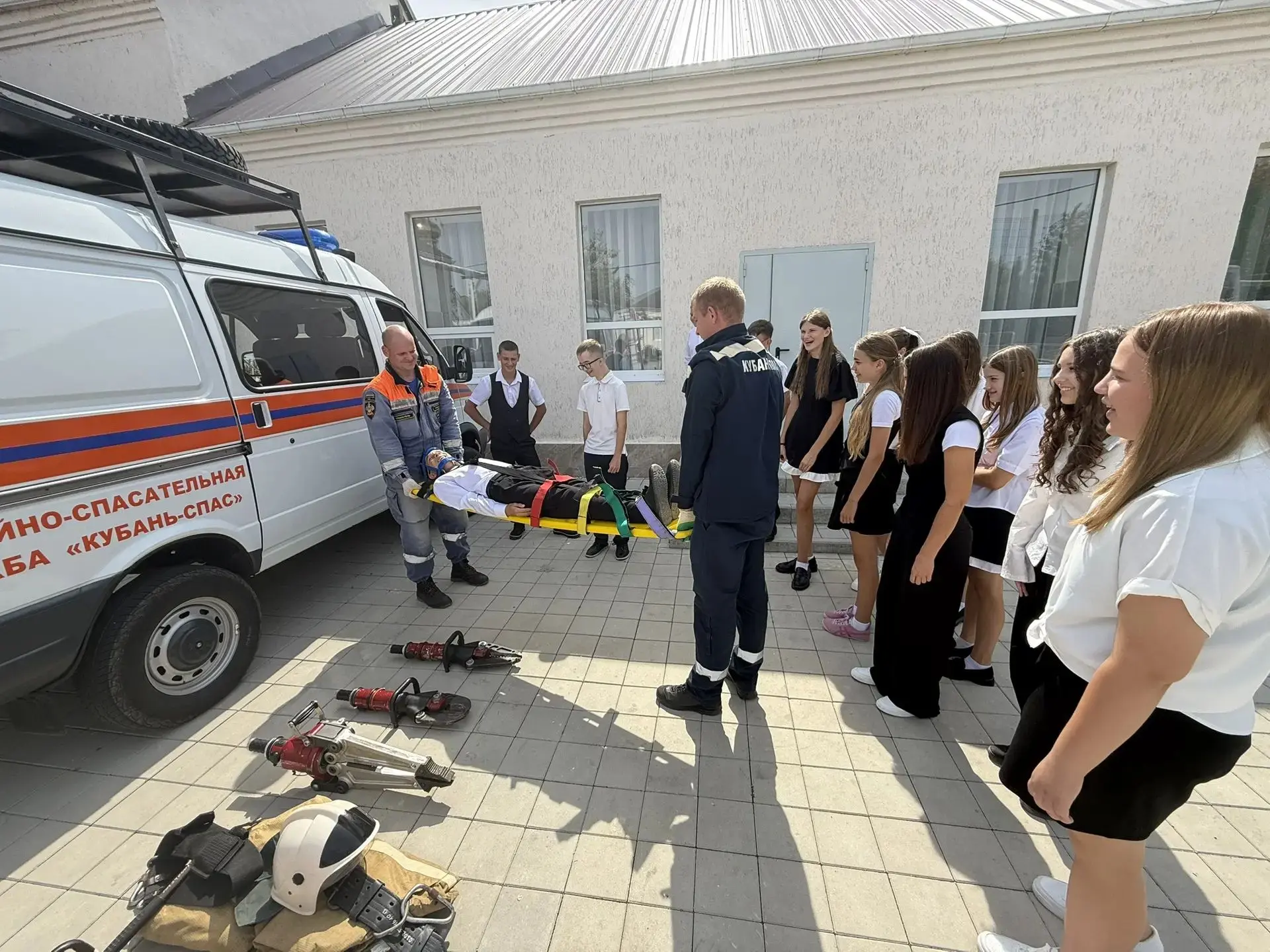Важная встреча в школе! 🚒