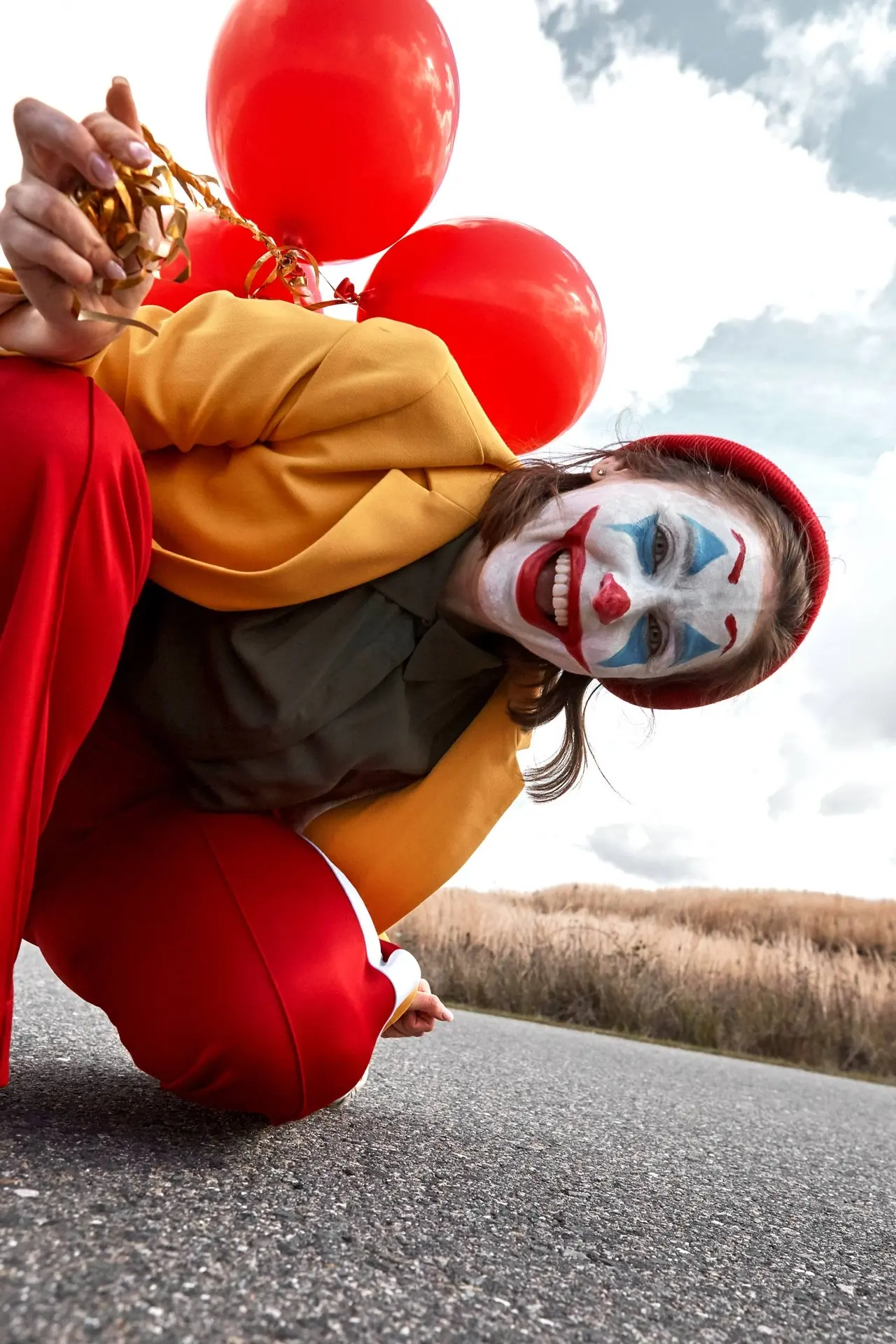 Легендарные первоапрельские заставки🤡  Кстати, в новостях сказали, что телеграм блокировать не будут