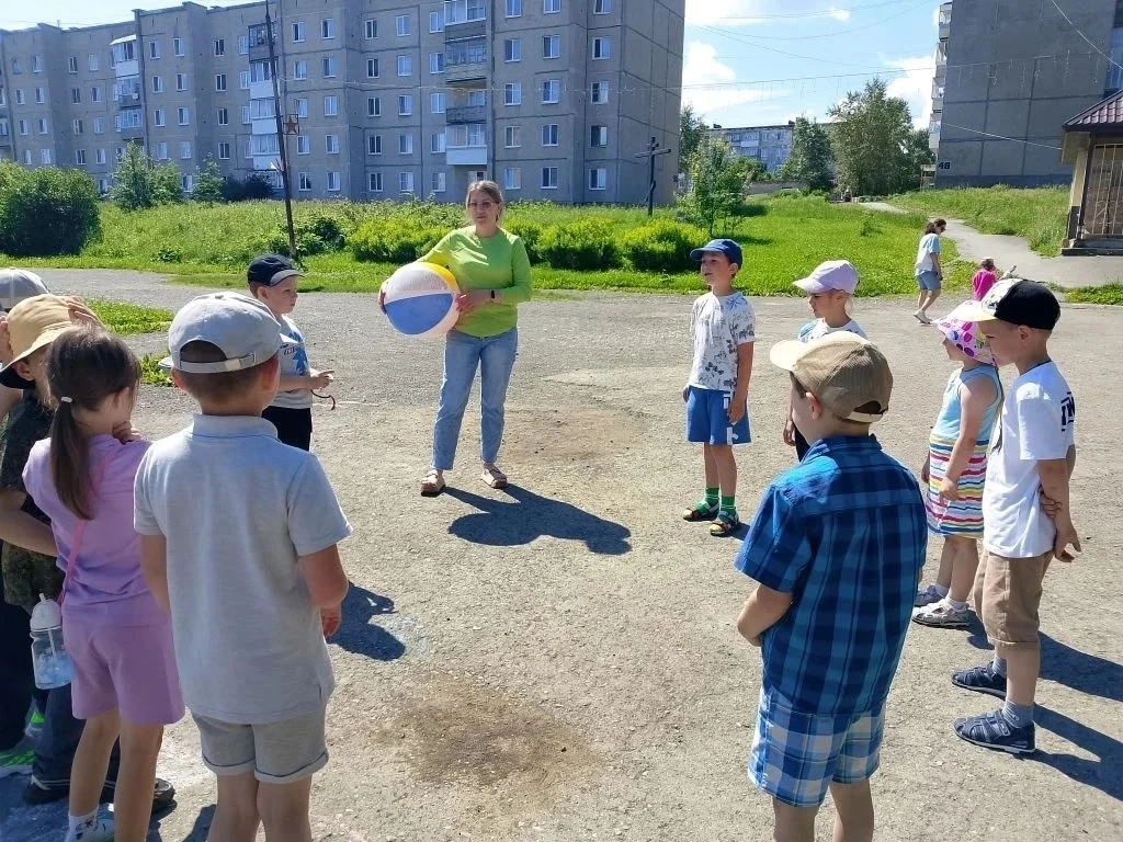 День 13 в лагере: день активных игр! ☀️

Сегодняшний день получился по‑настоящему насыщенным и запом