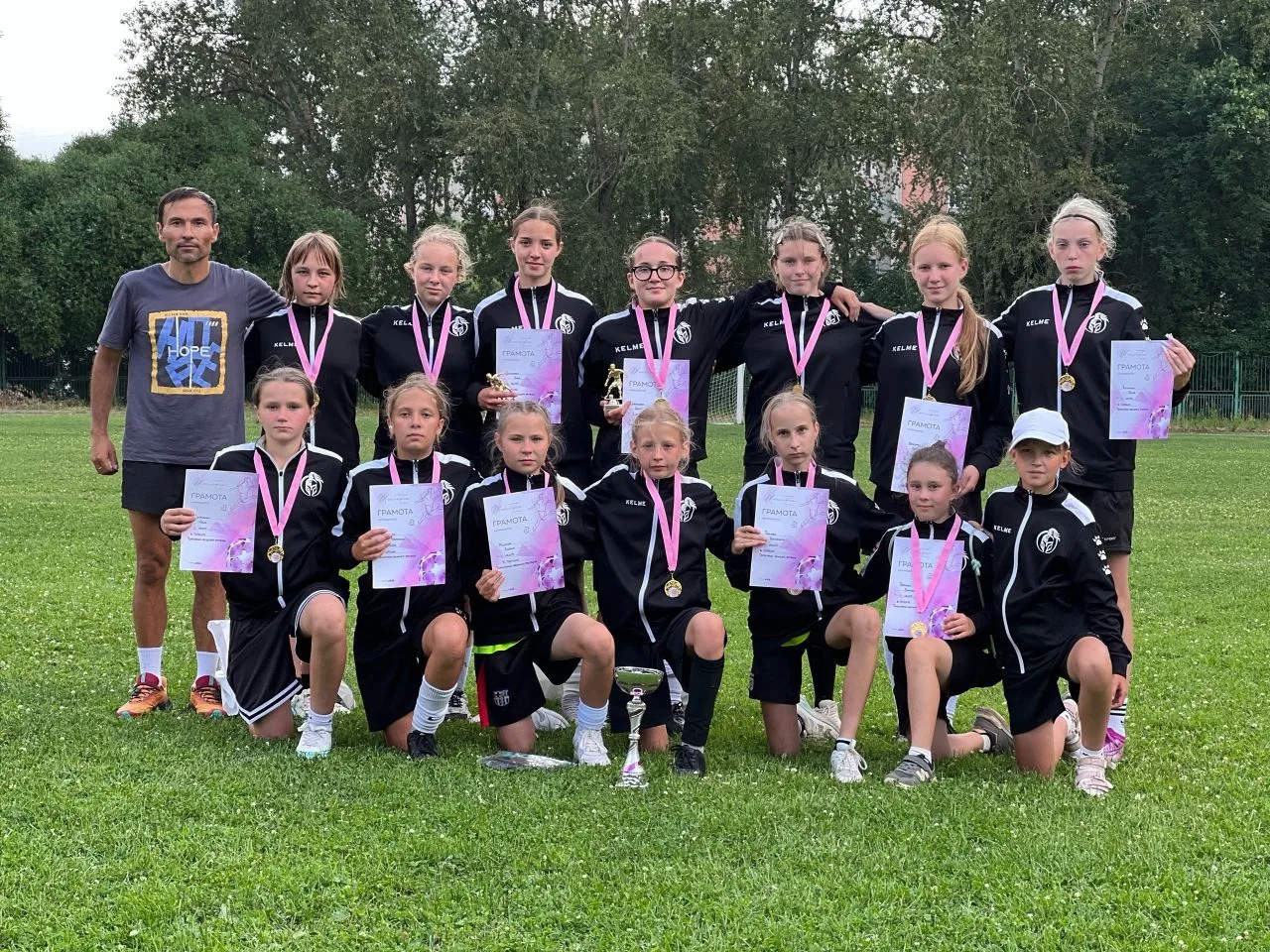 Поздравляем команду "Спарта" с победой 🏆в Межрегиональном турнире территория женского футбола 2026 