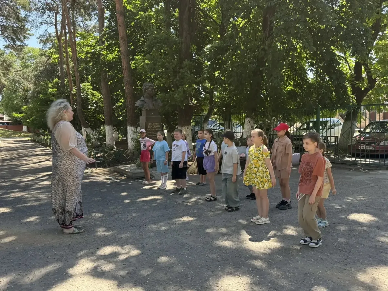 🚀 Космическая зарядка «Подготовка к полёту»: зарядились энергией.

🚀Для ребят летней пришкольной п