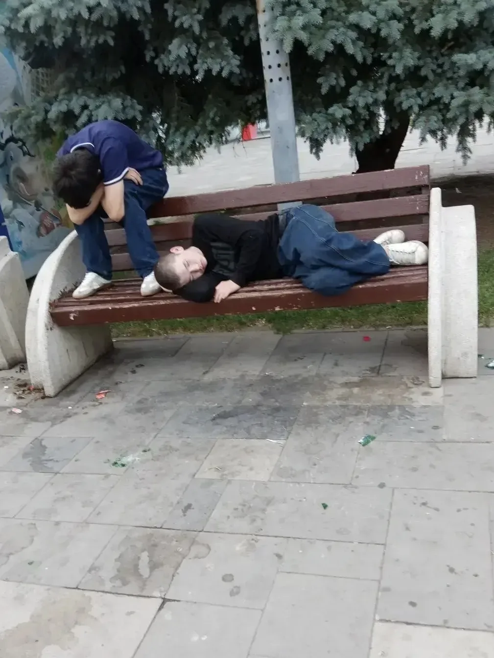 😵‍💫 Зомби апокалипсис на площади Танича