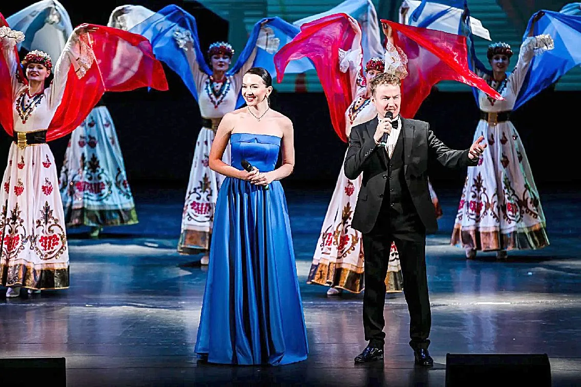 ДВЕРИ В ЛЕТО