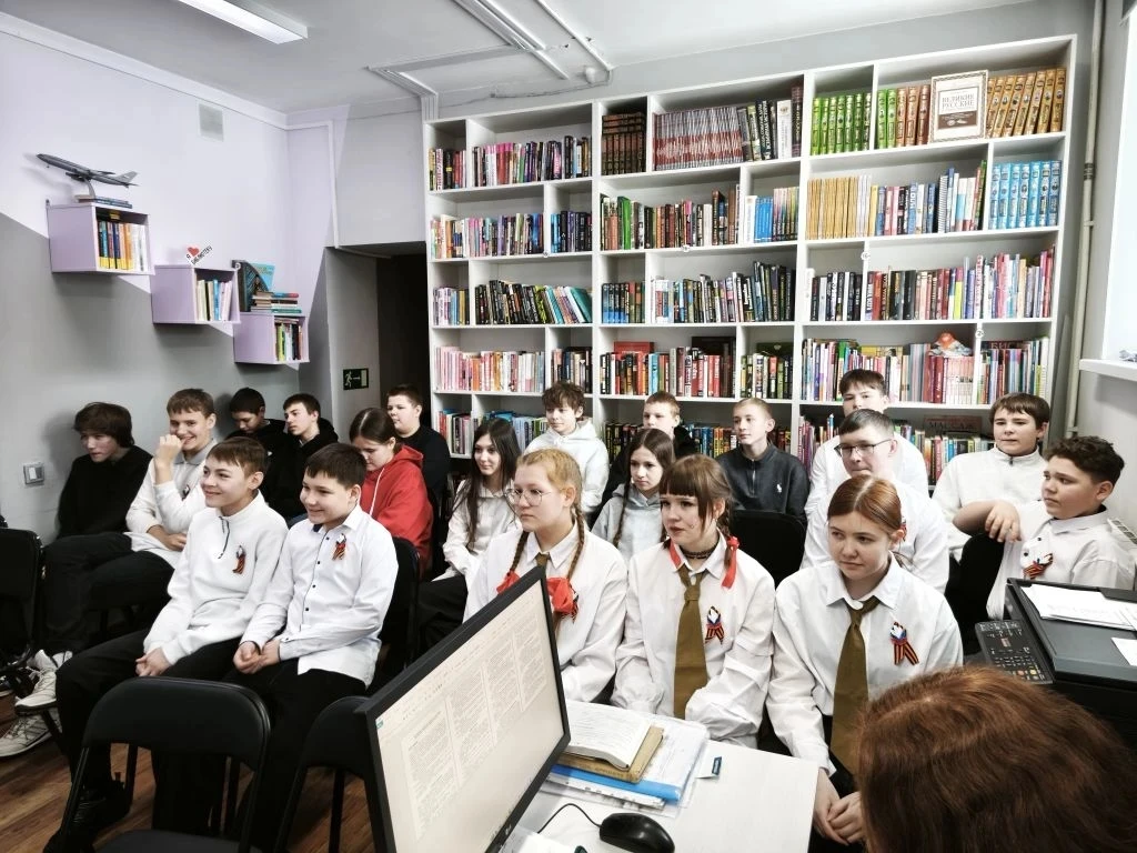 🚫 Вместе против буллинга: важный разговор в 7-х классах  На прошлой неделе  прошёл литературно-этиче