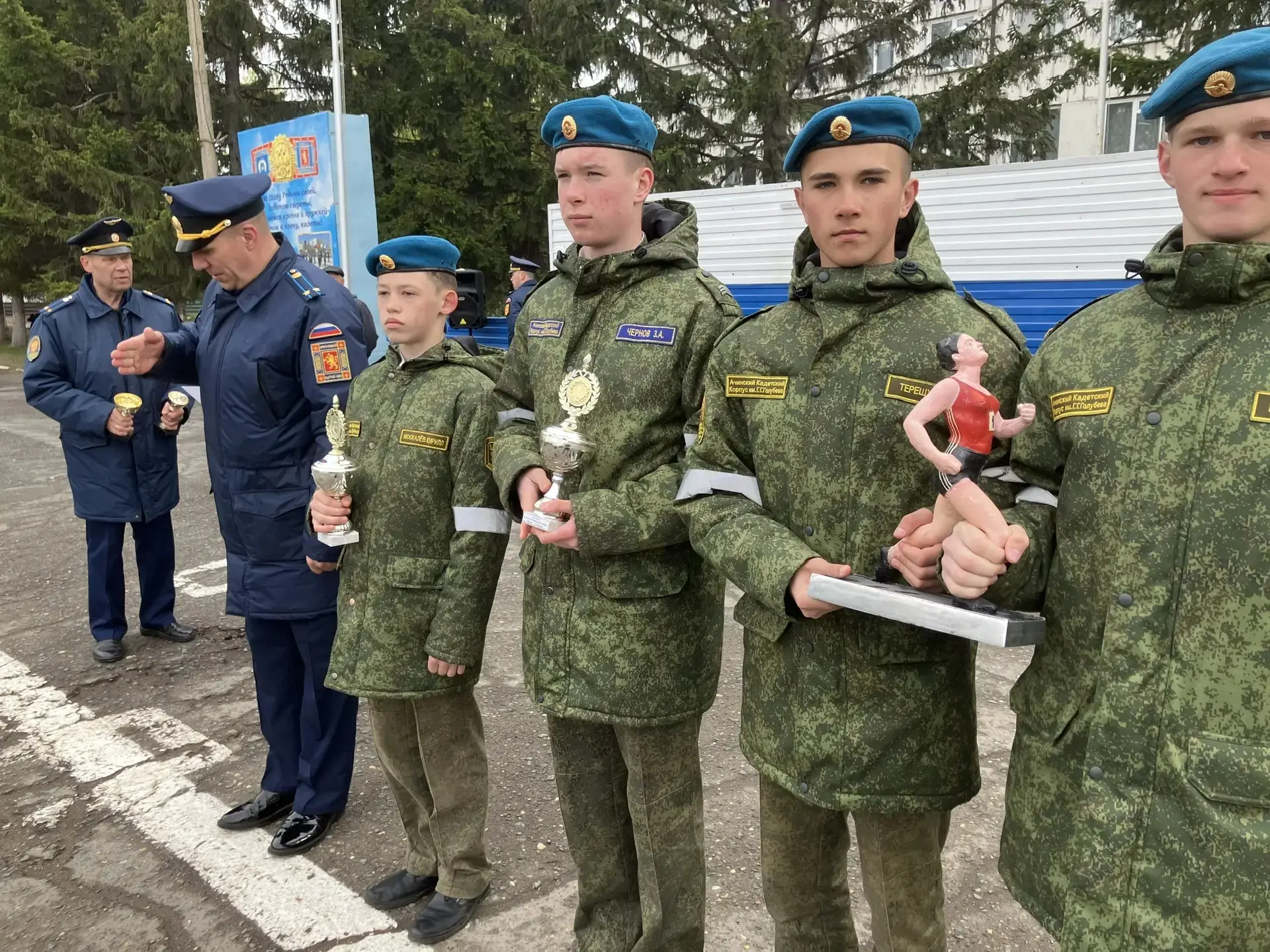 Утреннее построение кадетского корпуса 18 мая.