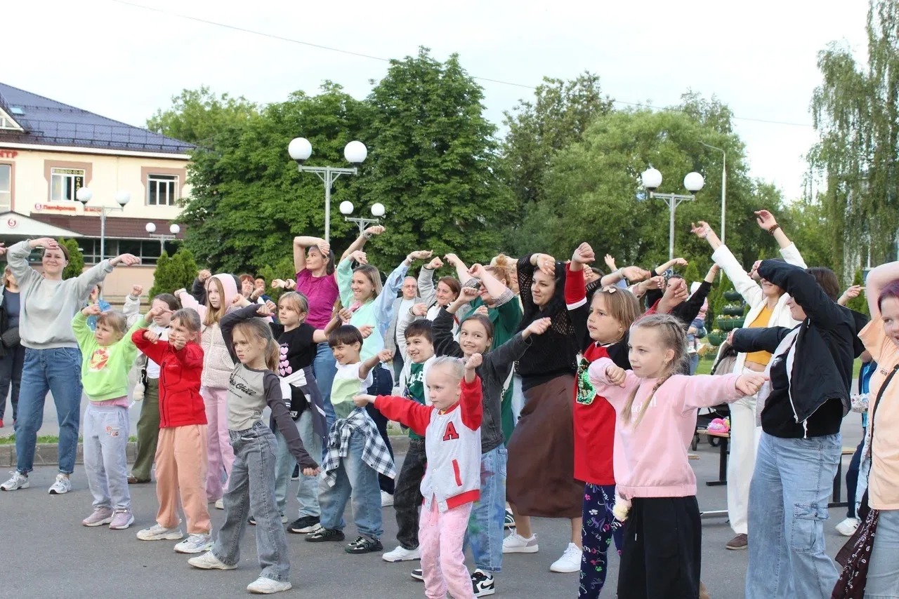 Концертная программа «В ритме молодости» пройдет в поселке Щапово.

Творческие коллективы Дома культ