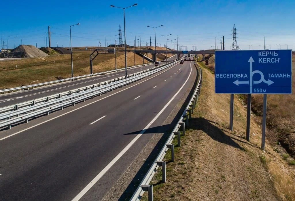 ПРОХОДЯЩАЯ ЧЕРЕЗ ТЕМРЮКСКИЙ РАЙОН ФЕДЕРАЛЬНАЯ ТРАССА «НОВОРОССИЙСК - КЕРЧЬ» ПОПАЛА В ТО...
