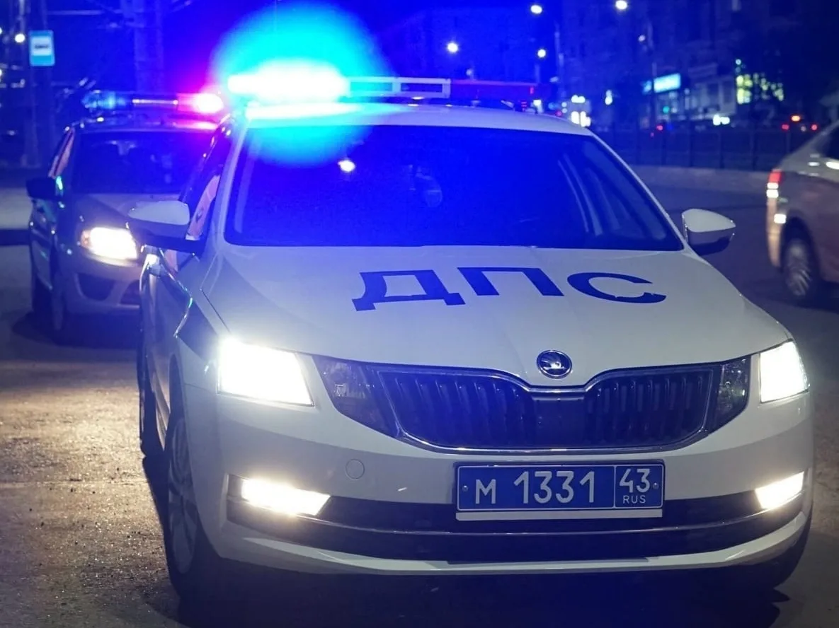 🚔 С 10 по 12 июля 2026 года на дорогах Кировской области произошло 17 аварий, в которы...