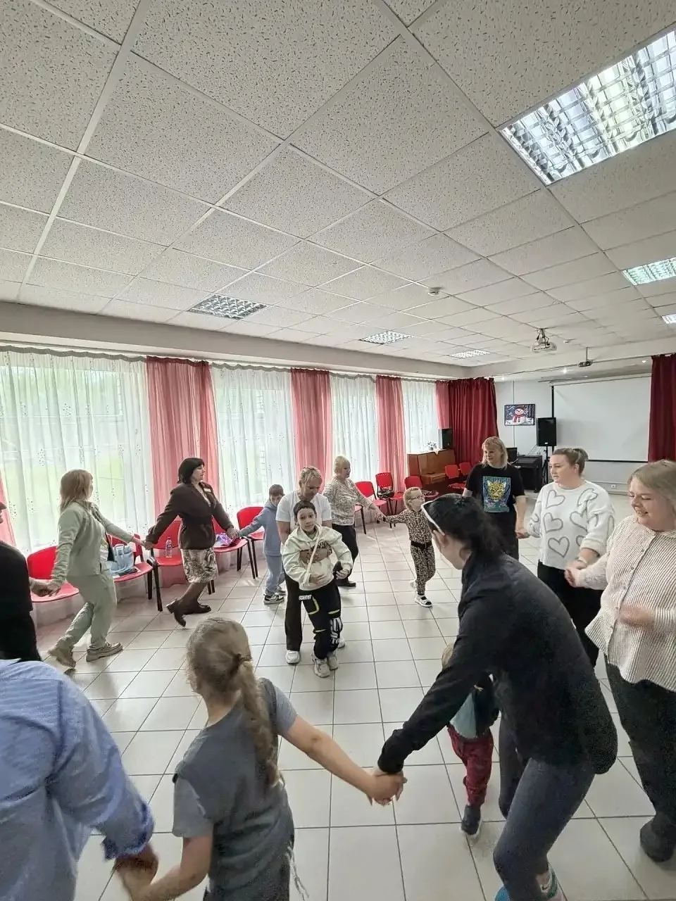 🌟Семейное тепло и радость  🏡15 мая, в Международный день семьи, Центр "Вишенки" распахнул свои двери