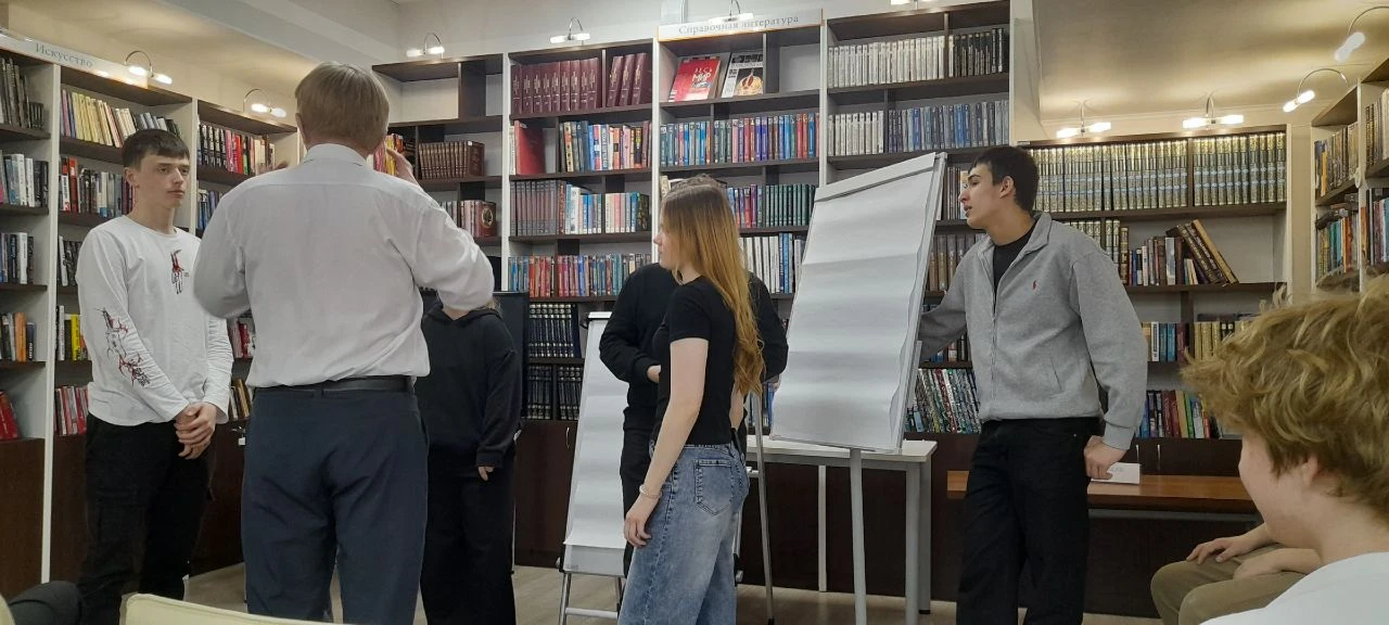 🪶 Вороний день — праздник весны! 🪶  Ребята из 9 А класса побывали на удивительном мероприятии — праз