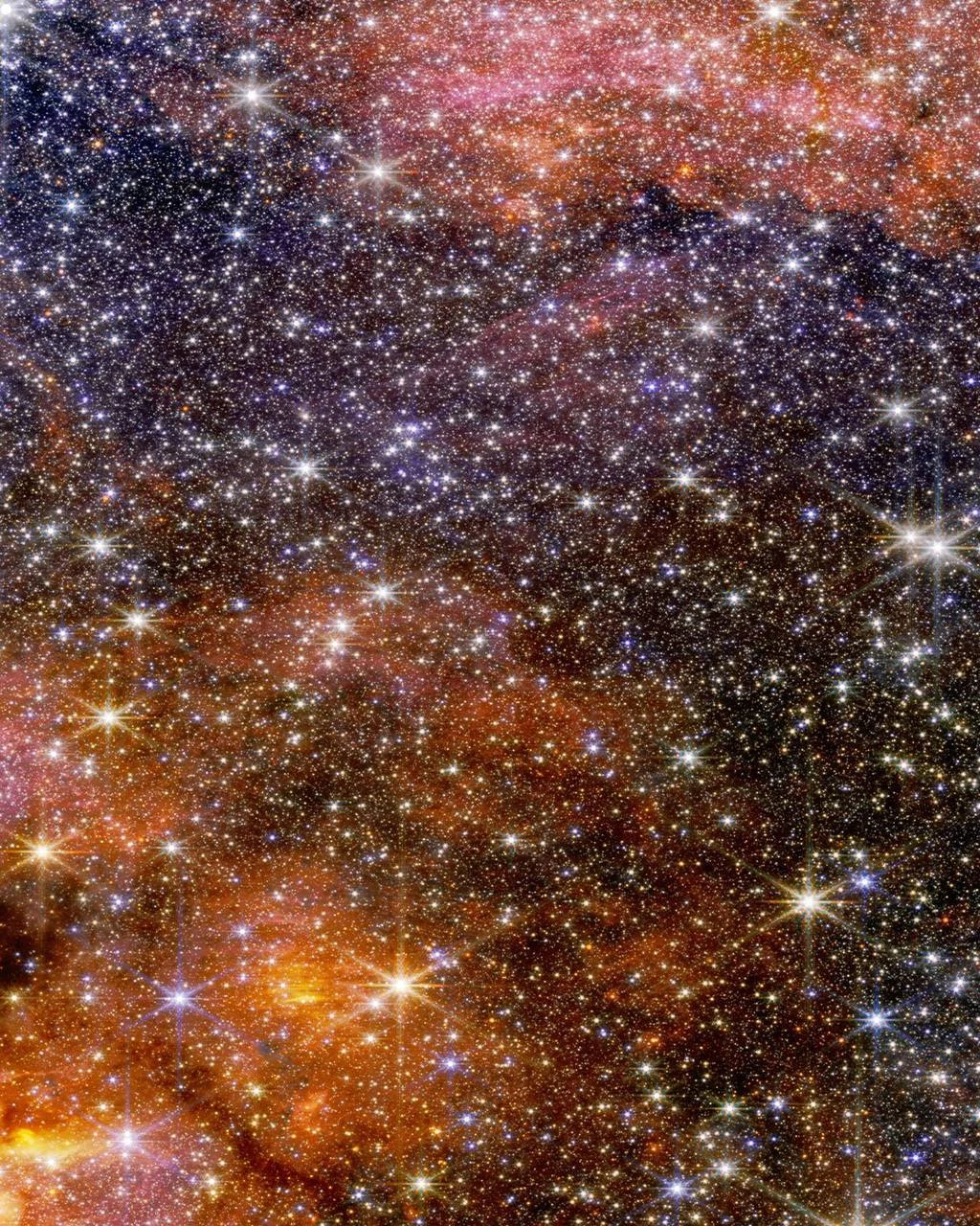 🌌 Телескоп Джеймс Уэбб снял «звездную россыпь» в центре Млечного Пути