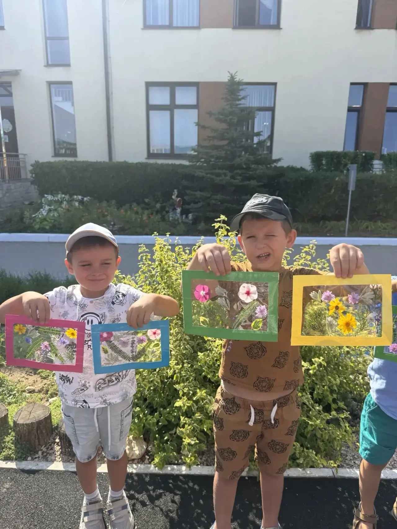 Август на исходе, но лето останется с нами! 🍂➡️☀️