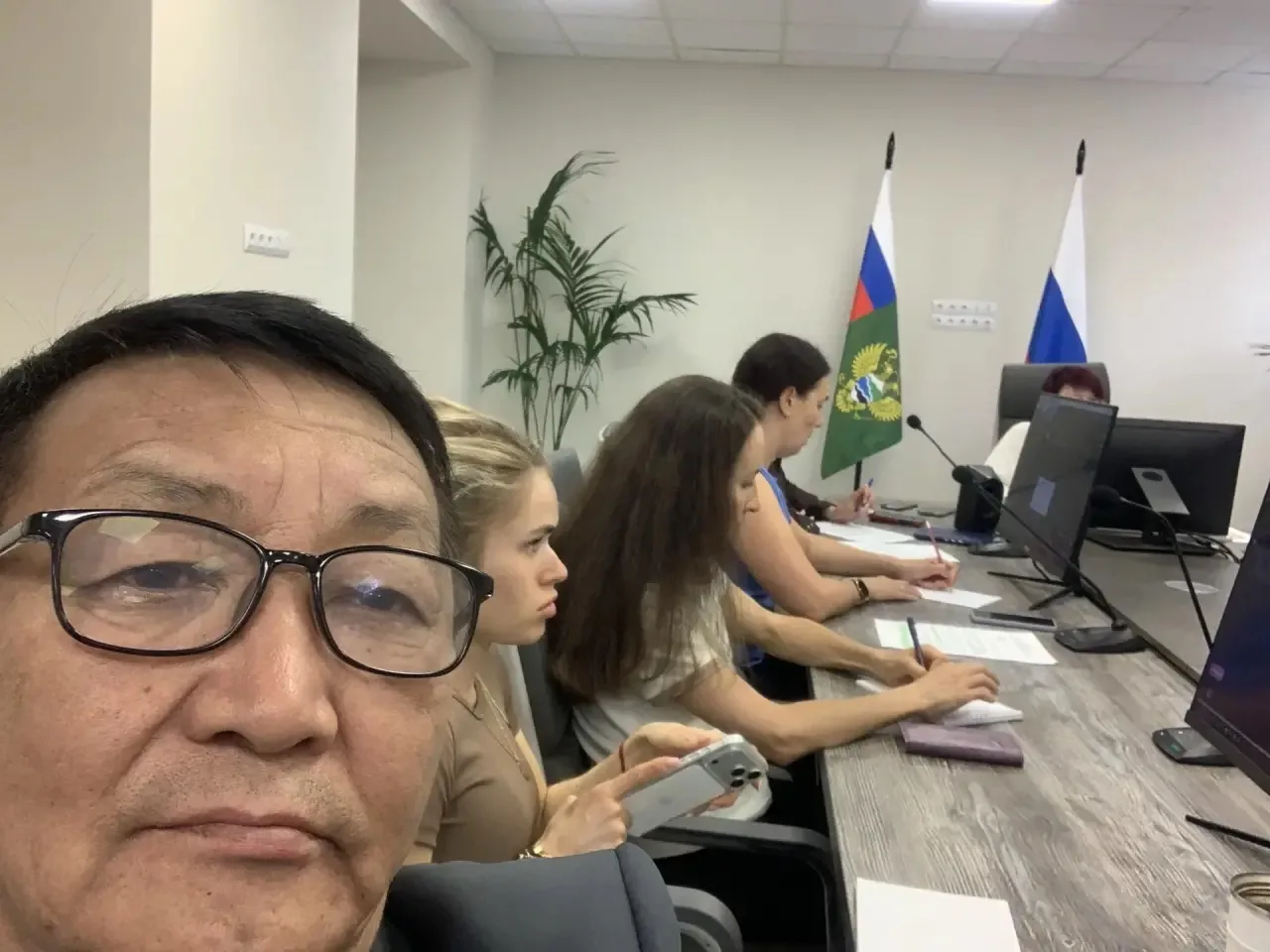 В Минприроды России обсудили развитие охотничьего хозяйства Якутии  ❇️ Заместитель министра экологии