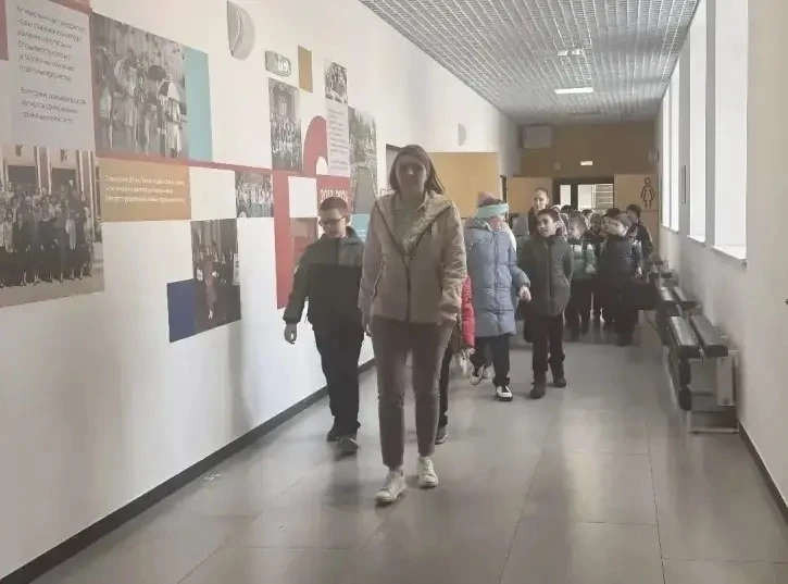 В рамках недели правил безопасного поведения детей и подростков во втором корпусе нашего лицея прошл