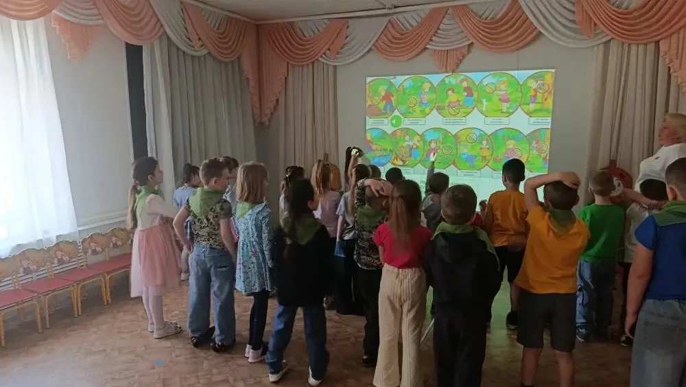 В нашем саду пополнение в рядах защитников природы! 🌍  В группах №18 и №19 прошел «Всероссийский ден