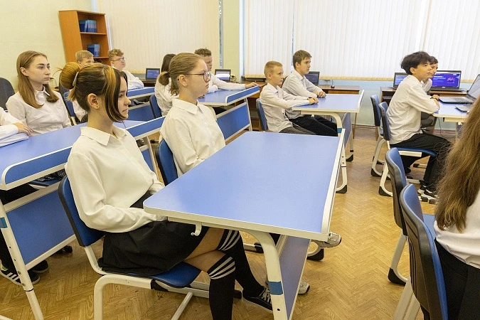 📝 В школах вводят запрет на использование телефонов на уроках