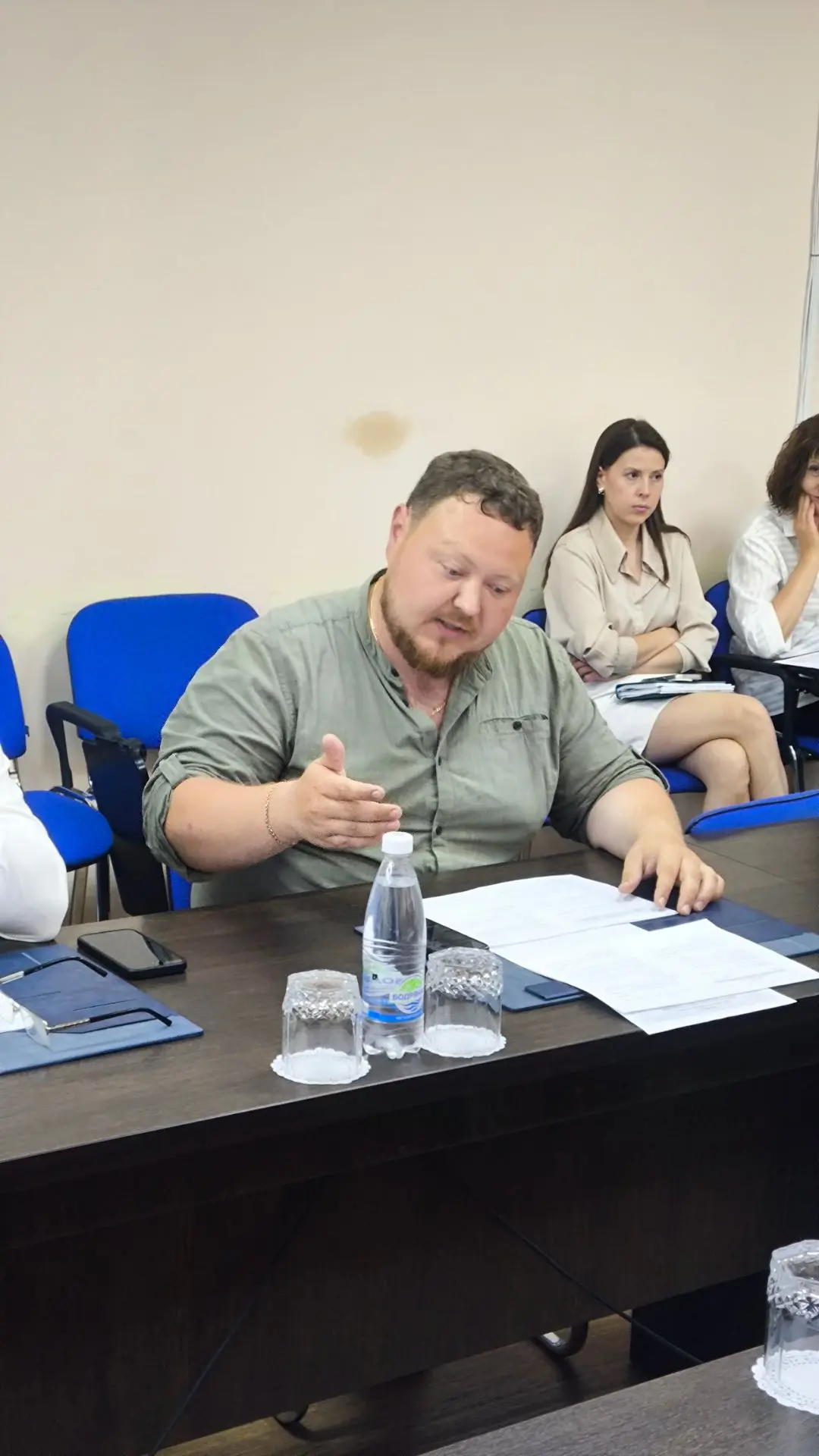 «Сырой» проект Устава Отрадного приняли в первом чтении, несмотря на критику оппозиции

Очередное за