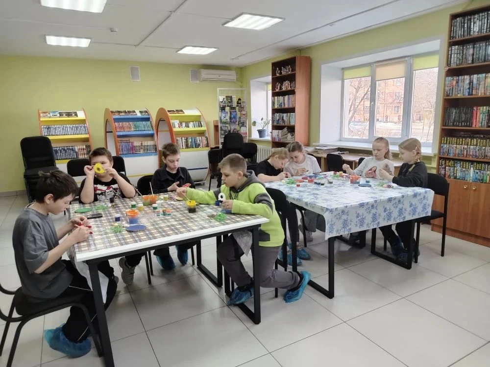 Активность не утихает! Ребята продолжают проводить каникулы с пользой для здоровья и ума!  🏊‍♂️ 2Б к