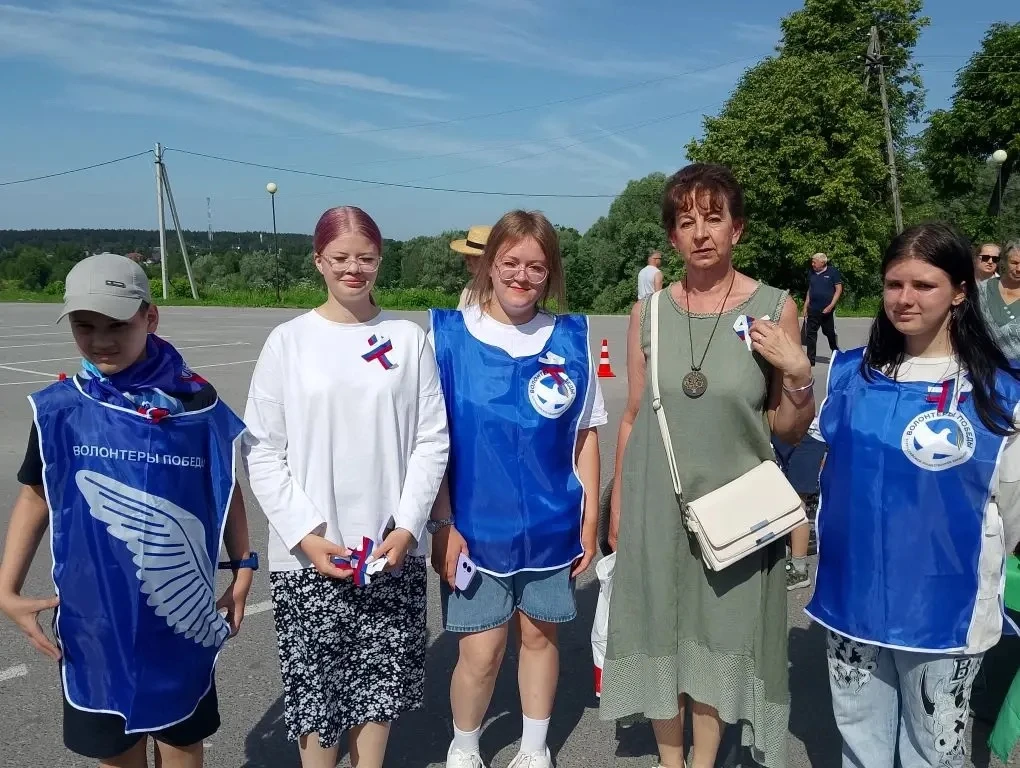 ✨РОДИНОЙ ГОРЖУСЬ!✨

🇷🇺 В рамках Всероссийской акции «Родиной горжусь», посвященной Дню России, акт