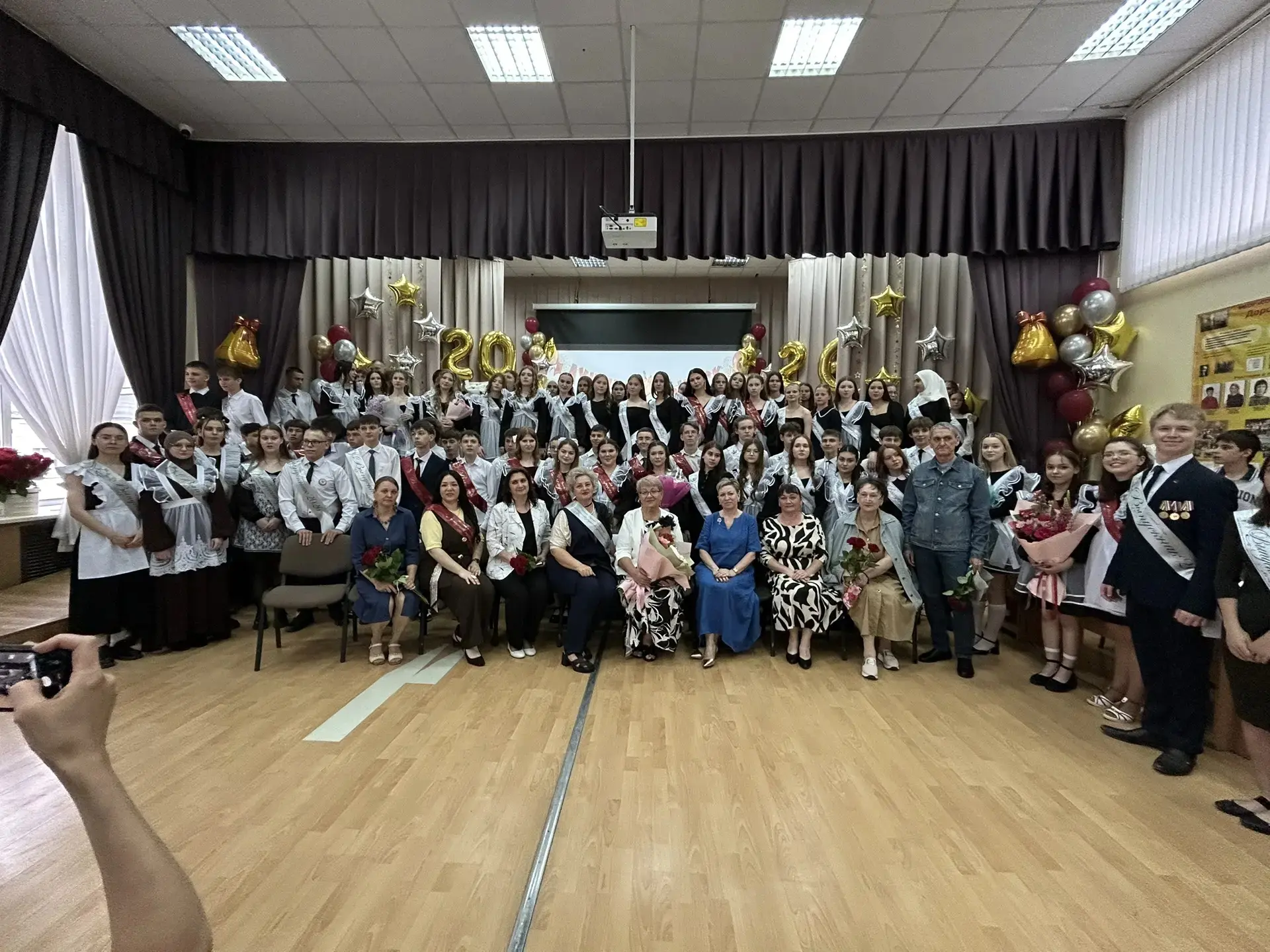 🗓️ Сегодня, 2 июня 2026 года, наши девятиклассники пишут ОГЭ по математике!