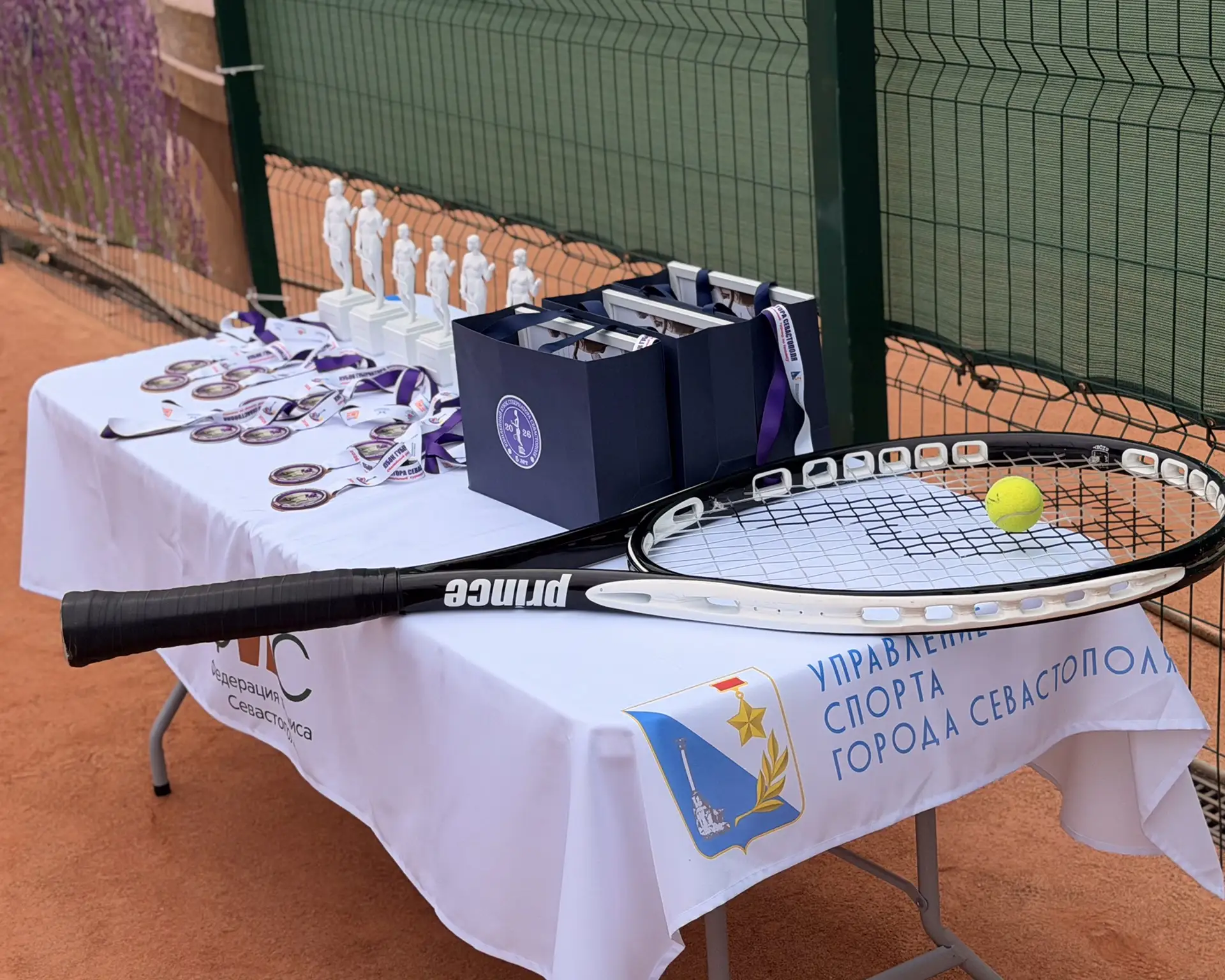 🎾 «УЮТСТРОЙ» поддержал Кубок Губернатора Севастополя по теннису