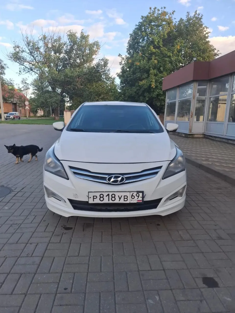 Продаю хендай солярис 2015 г   на увереном ходу, мотор 1,4 механика мотор новый ,новое ...