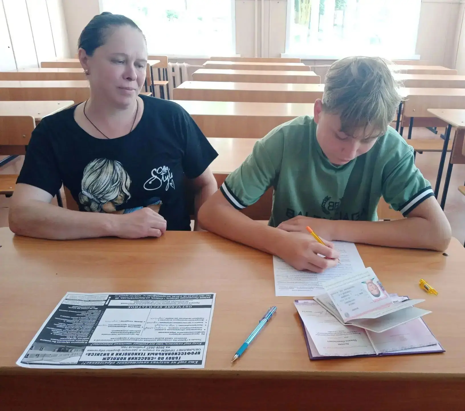 🔥В Спасском колледже в разгаре приемная кампания. 🙋В приемную комиссию колледжа приходят и приезжа