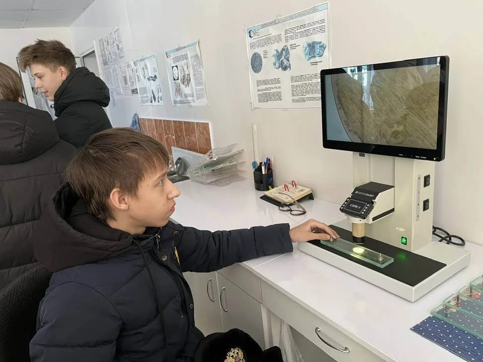 26.02.2026 года обучающиеся 7 А, 9 Г, 11 Б классов нашей школы посетили КГКУ Шарыповский отдел ветер