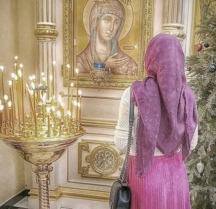 Жалуешься на рассеянность, что не можешь всегда внимательно молиться. — Да всегда внима...