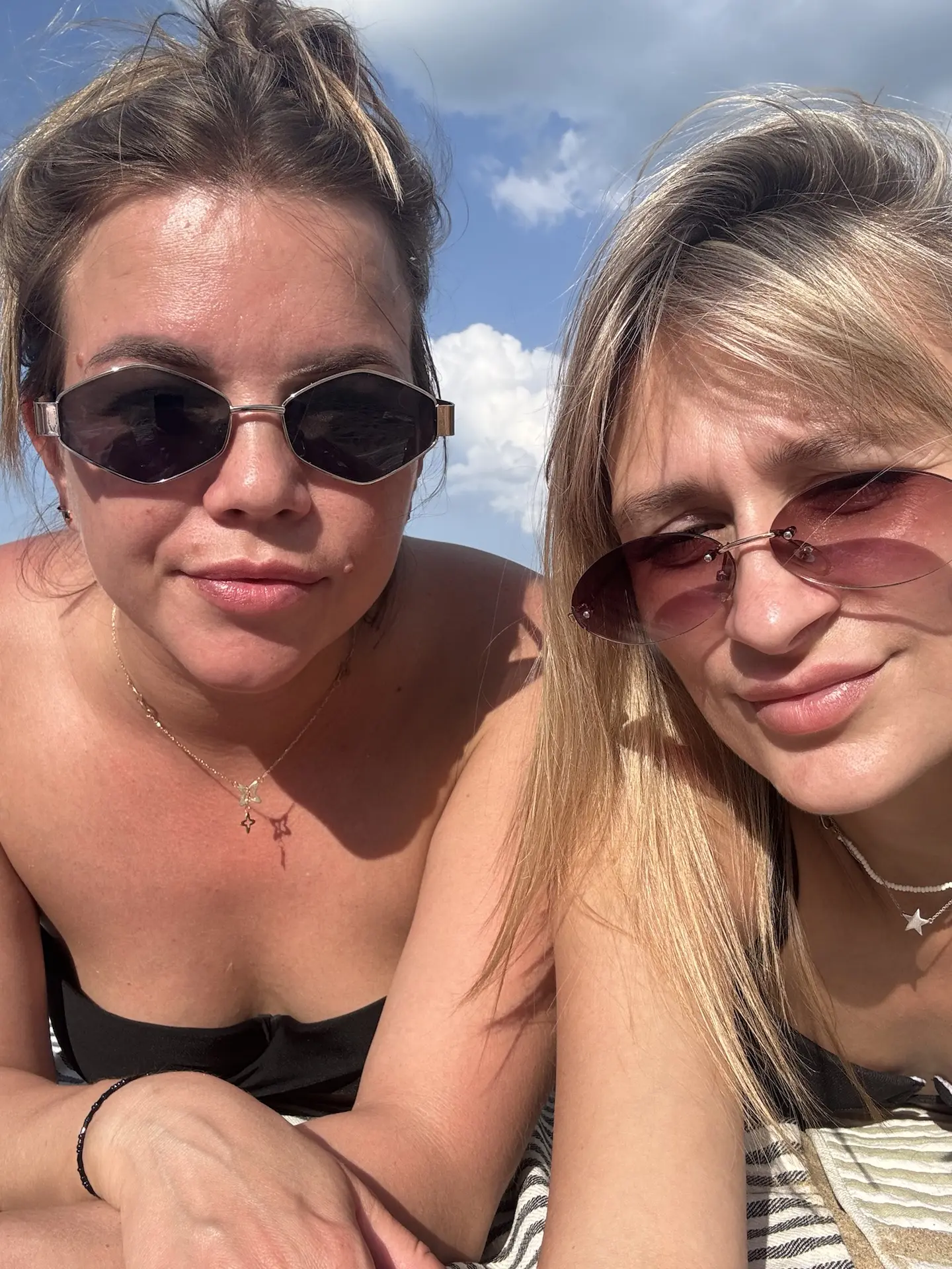 С самого детства, лет с 12 ходим на Волгу при любом удобном случае, можем провести здес...