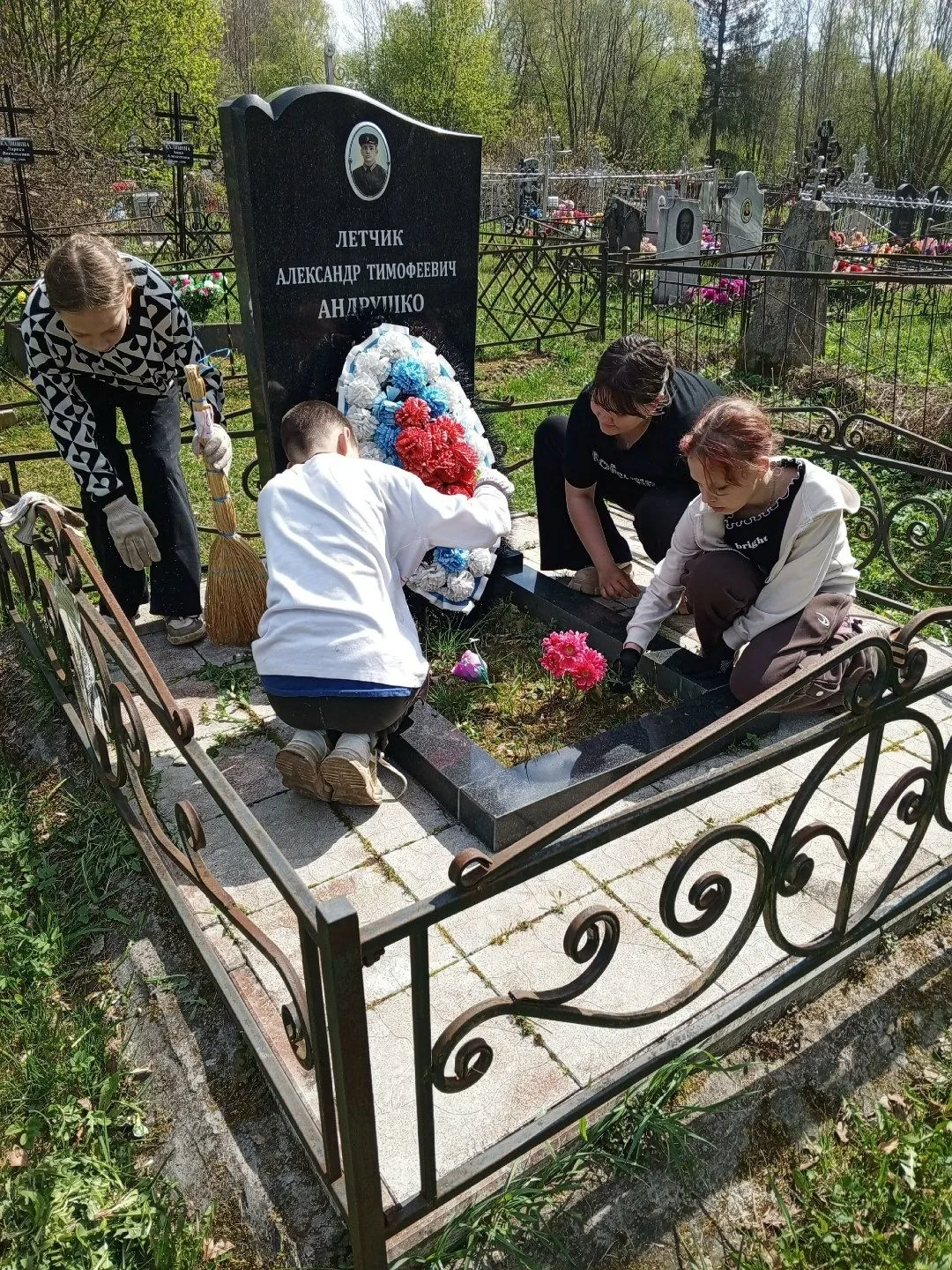 Навстречу Дню Великой Победы🔥 🚩В преддверии Великого праздника, Дня Победы, учителя и обучающиеся ЦО