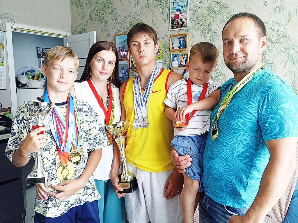 Спортивная династия Волжского района 💪🏻
