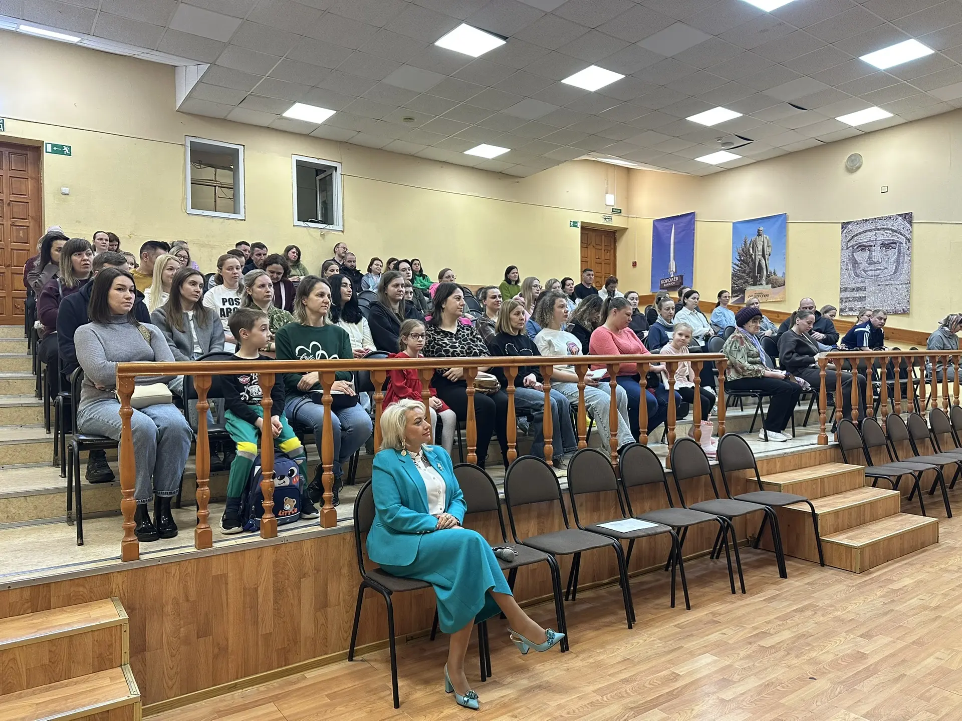 27.04-28.04.2026 года в МБОУ «Гимназия 18 имени И.Я. Илюшина» прошли родительские собрание будущих п