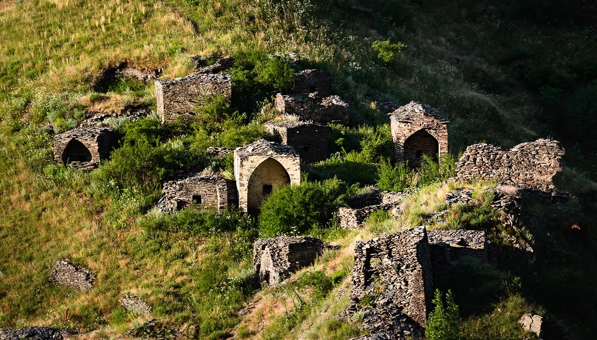 Цой-Педе: загадочный город мёртвых в горах Чечни