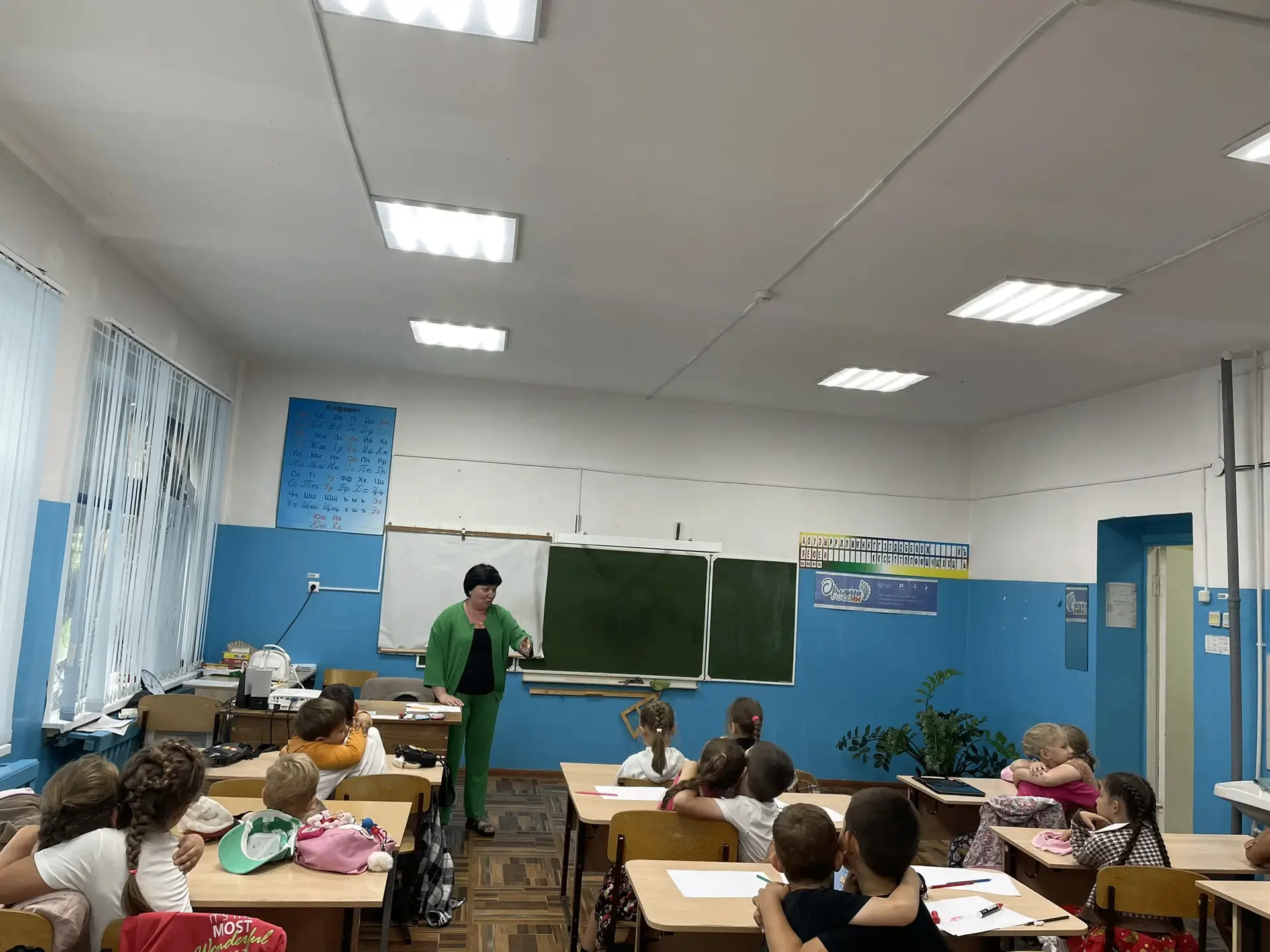 День Дружбы
 
Лагерь «Улыбка» МОУ «СОШ им. Г.И. Марчука р.п. Духовницкое» начал свой день с бодрой у