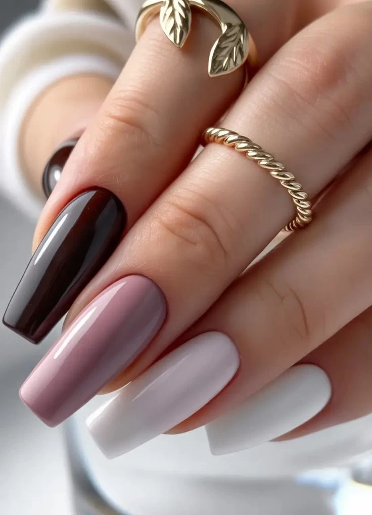 Палитра осенних оттенков в одном маникюре 💅✨