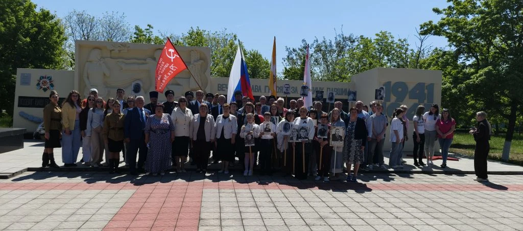 Сегодня в селе Горькая Балка прошёл митинг, посвящённый Дню Победы! В котором принял уч...