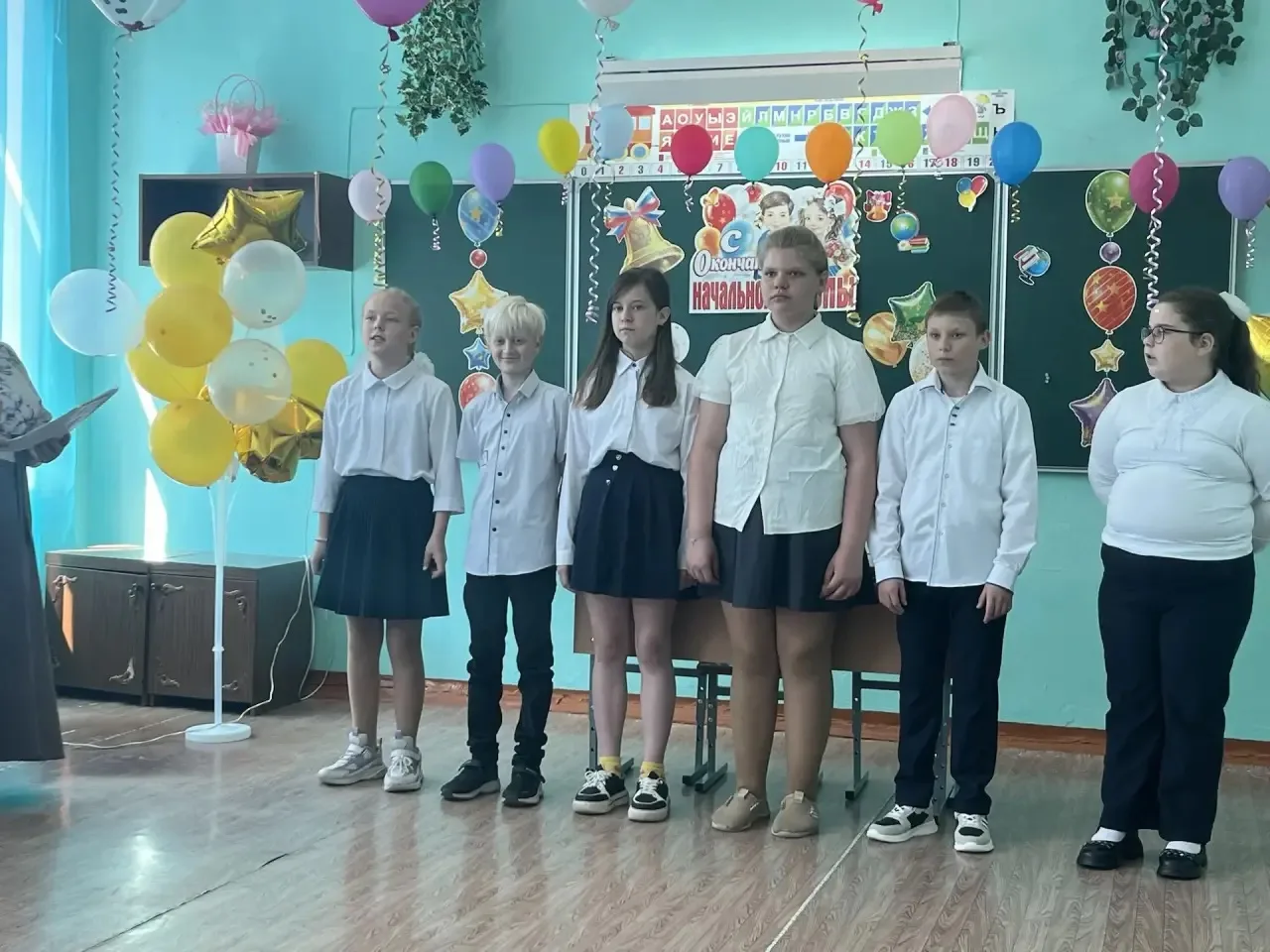 🏫В школе произошло еще одно трогательное мероприятие- наши четвероклассники попрощались с начальной