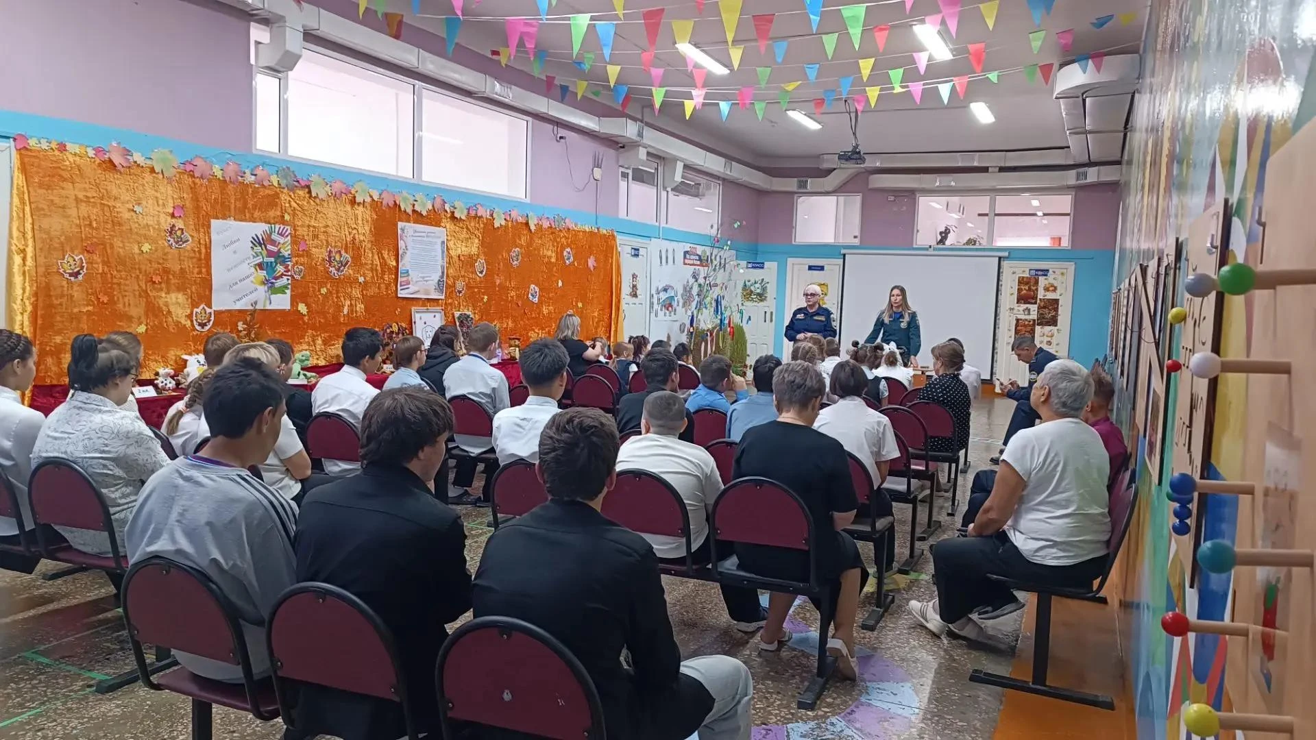 🏫 7 октября в нашей школе прошли Всероссийские открытые уроки культуры безопасности дл...