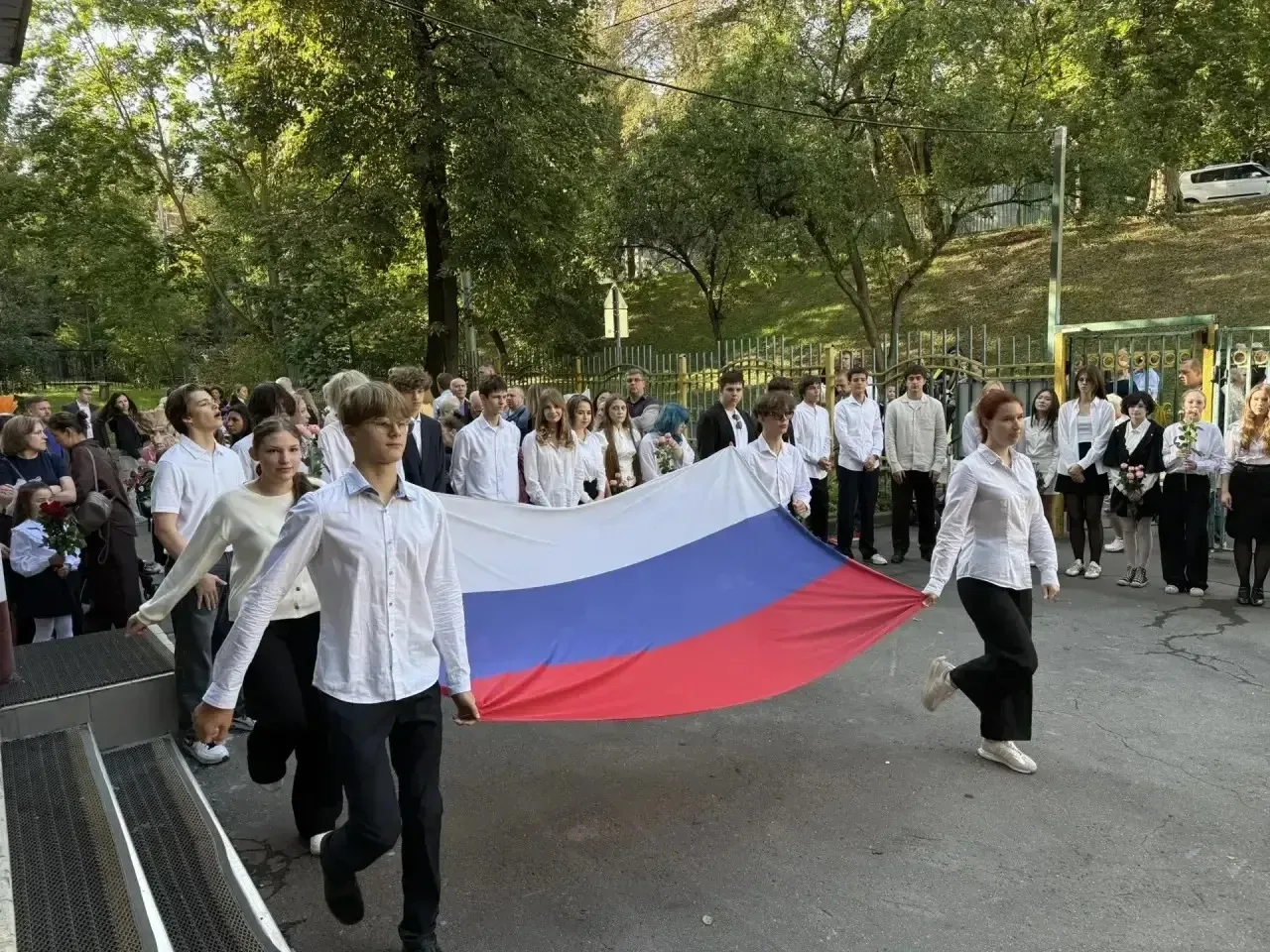 🎉 Первая учебная неделя в нашей школе