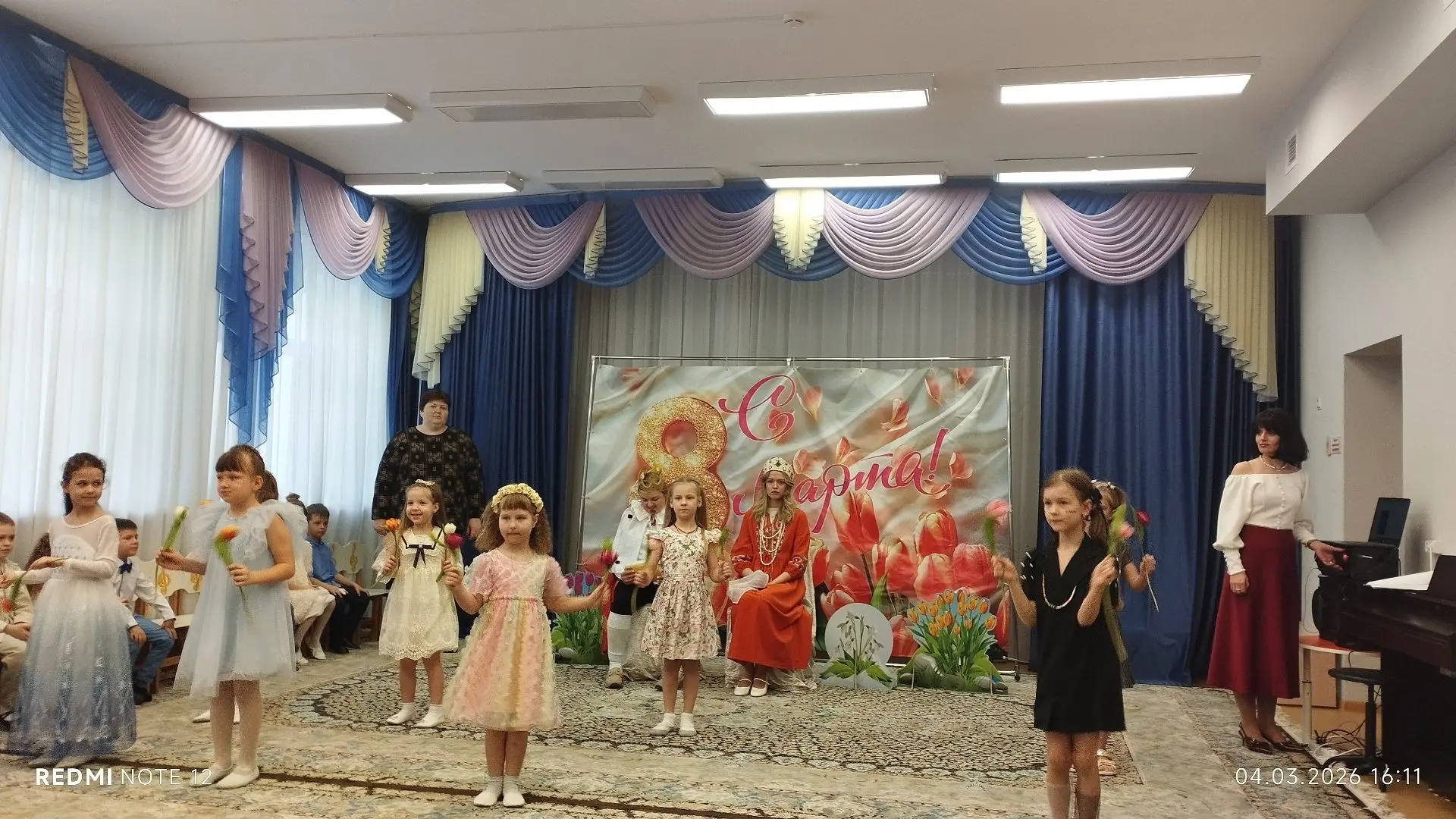 ❤️🌹🌷 Много открыток, много цветов. Много красивых и ласковых слов!Все это мамам, милы...