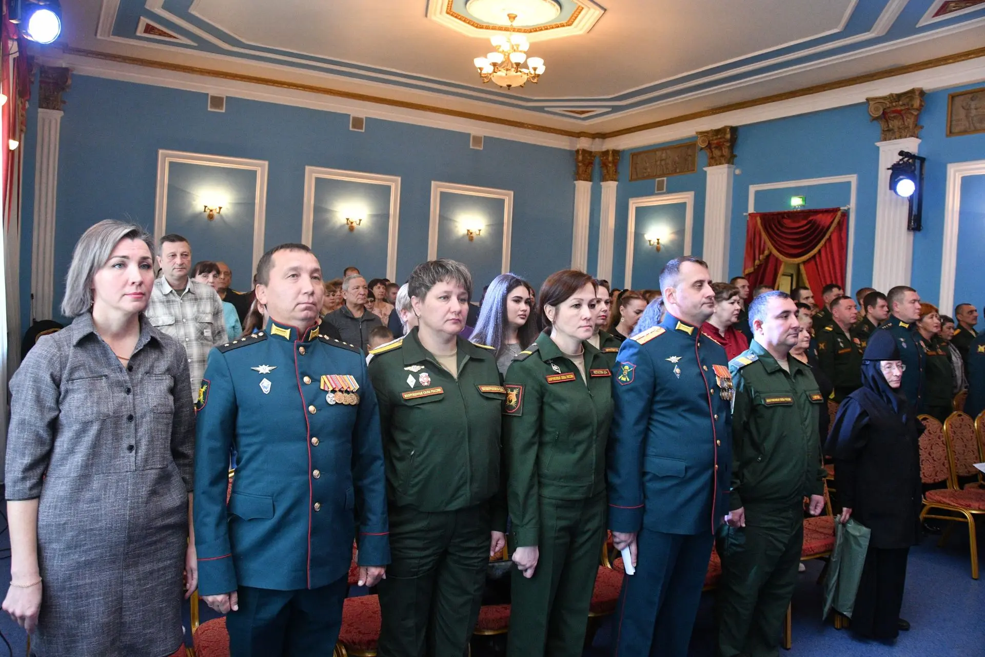 В Малом камерном зале Дома офицеров Забайкальского края состоялось торжественное собран...
