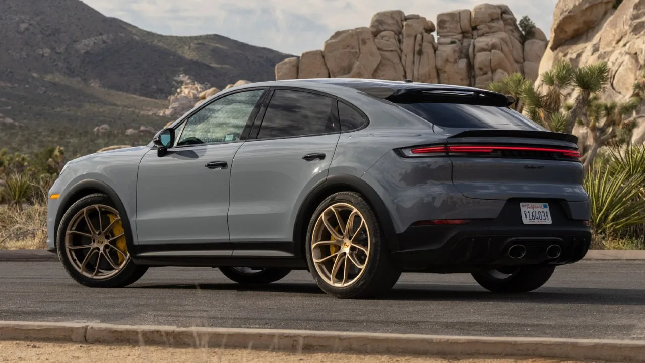 Porsche готовит новый Cayenne Coupe Turbo GT