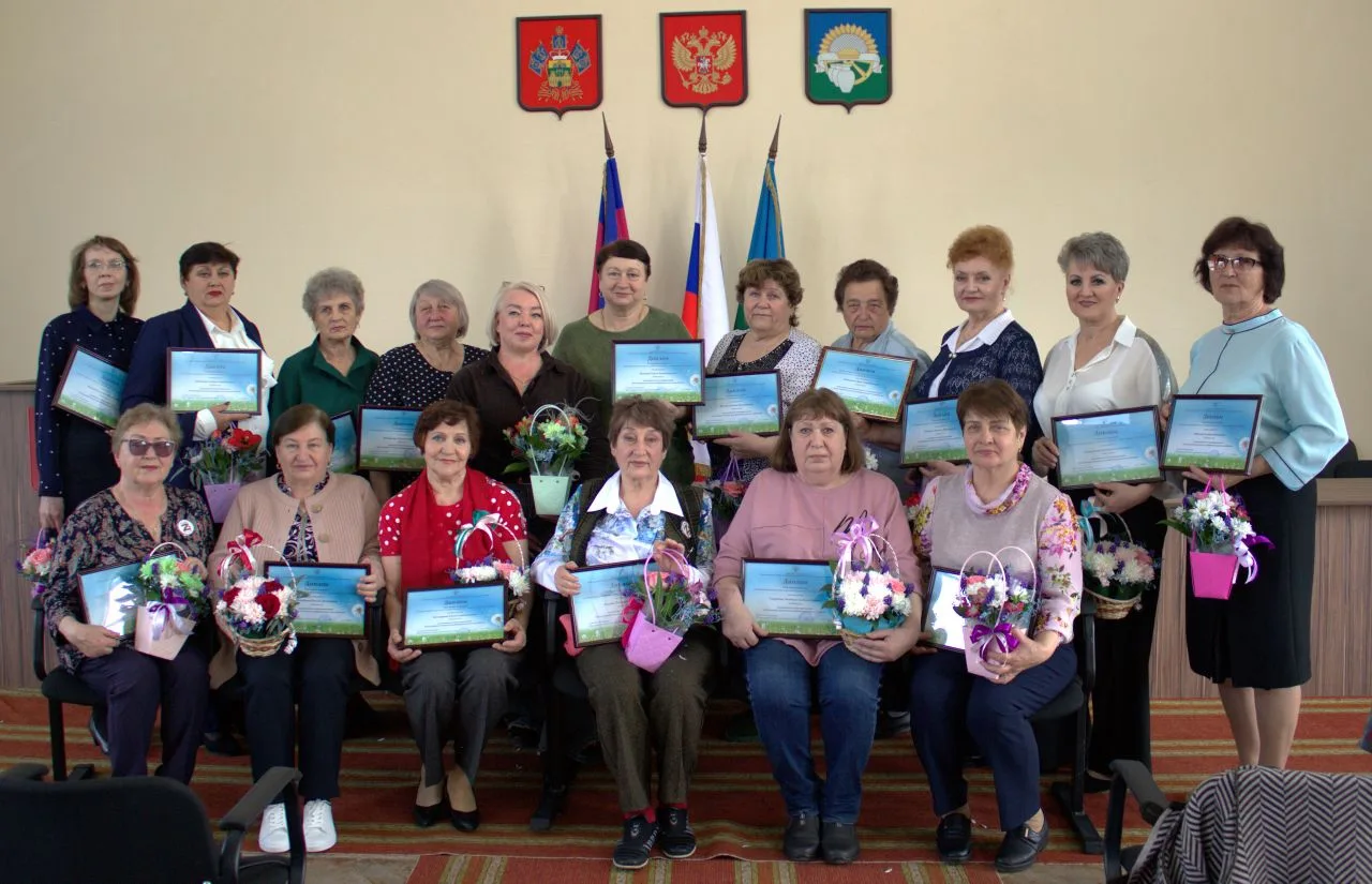 👏Спасибо тем, кто делает наш район лучше каждый день!  В большом зале заседаний райадминистрации сос
