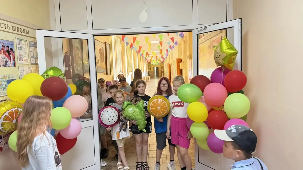 ✨ Ура! Лагерь «ЛЕГЕНДА 17» официально открыт! ✨

Сегодня в нашей школе случилось настоящее волшебств